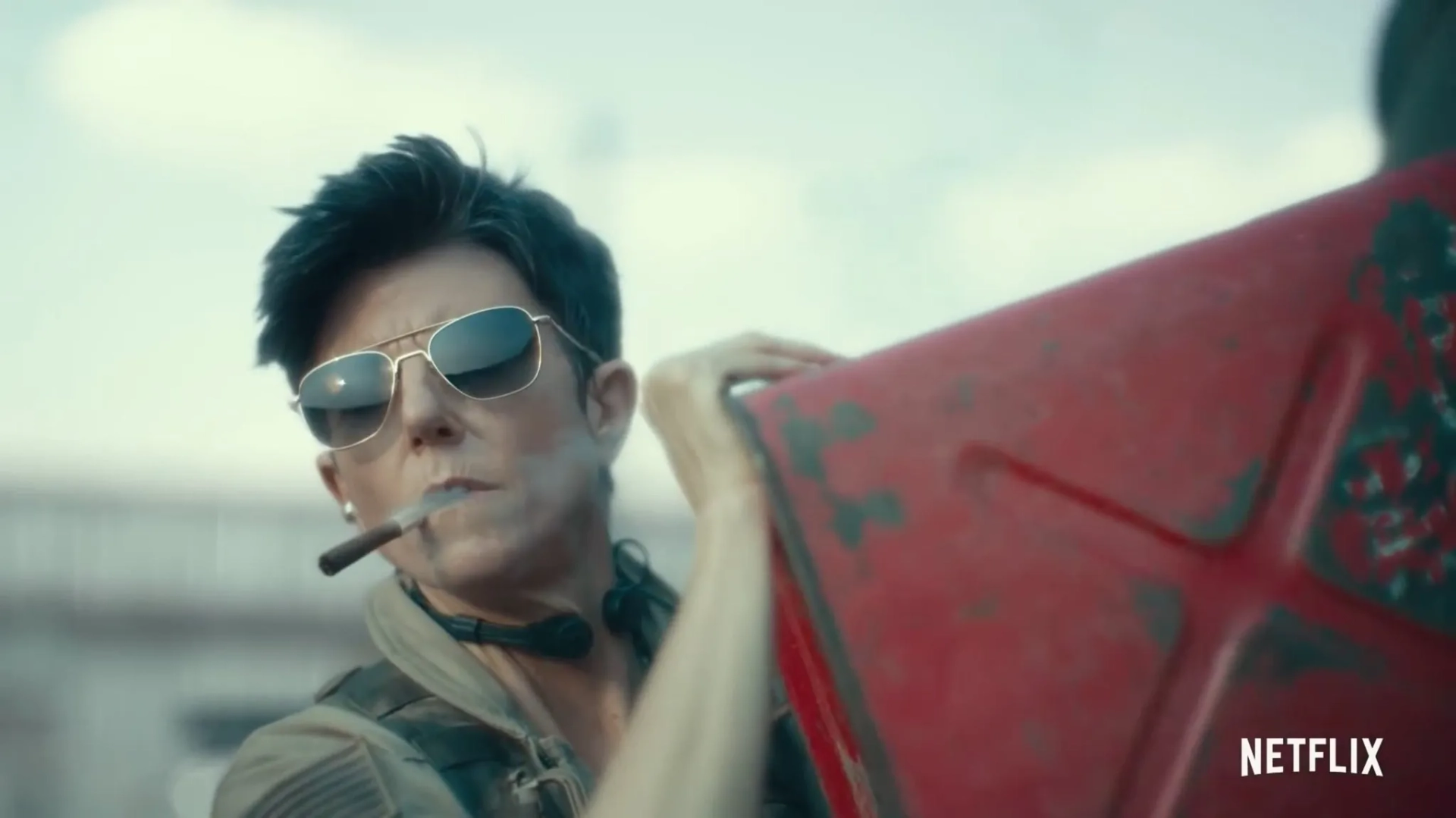 Tig Notaro in Army of the Dead (2021)