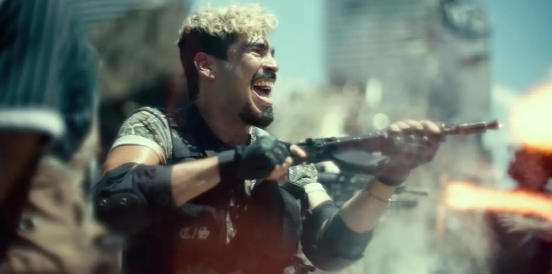 Raúl Castillo in Army of the Dead (2021)