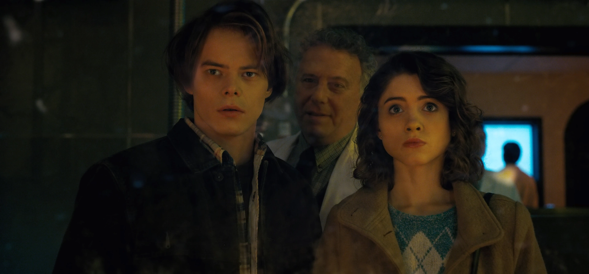 Paul Reiser, Natalia Dyer, and Charlie Heaton in Stranger Things (2016)