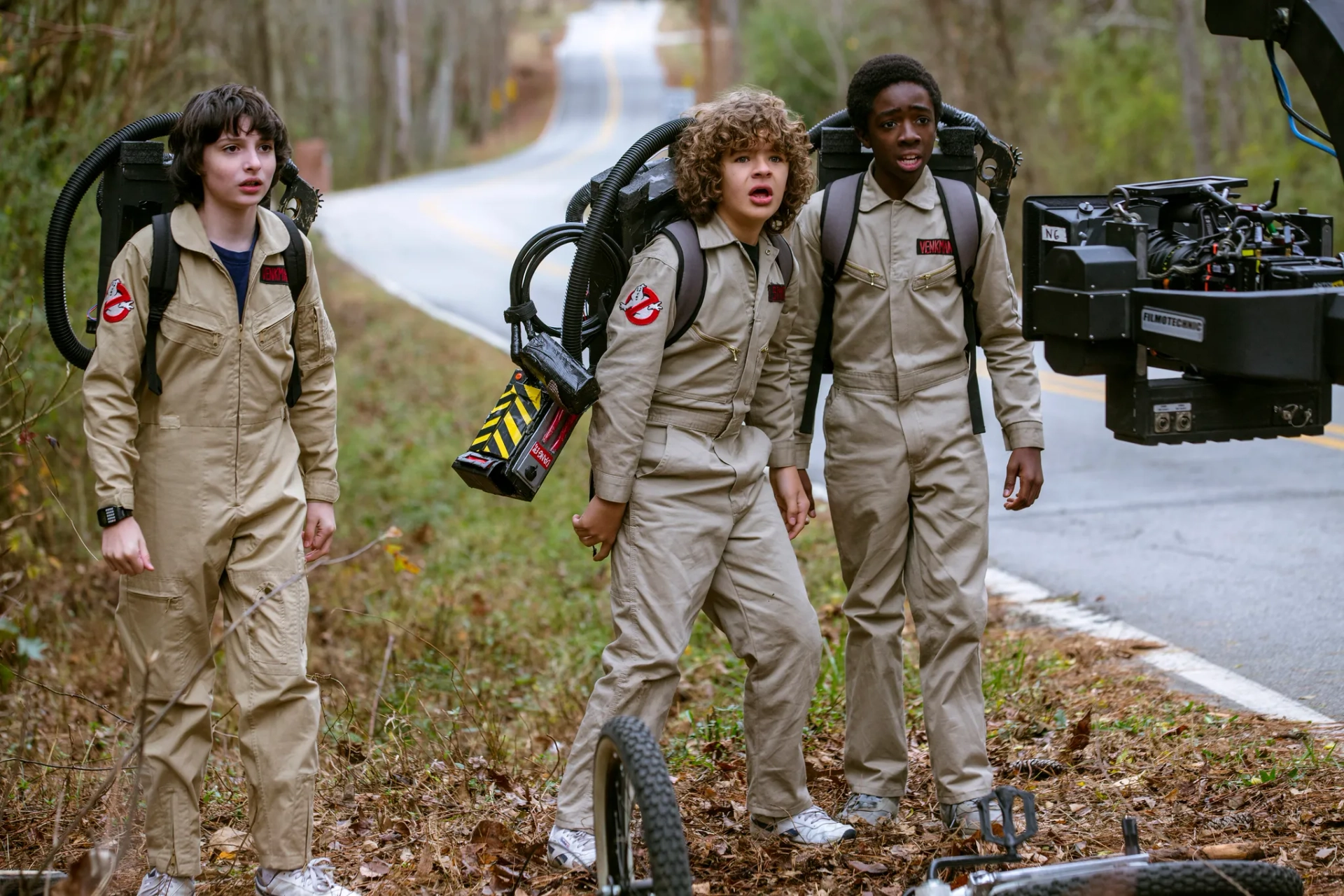Caleb McLaughlin, Finn Wolfhard, and Gaten Matarazzo in Stranger Things (2016)