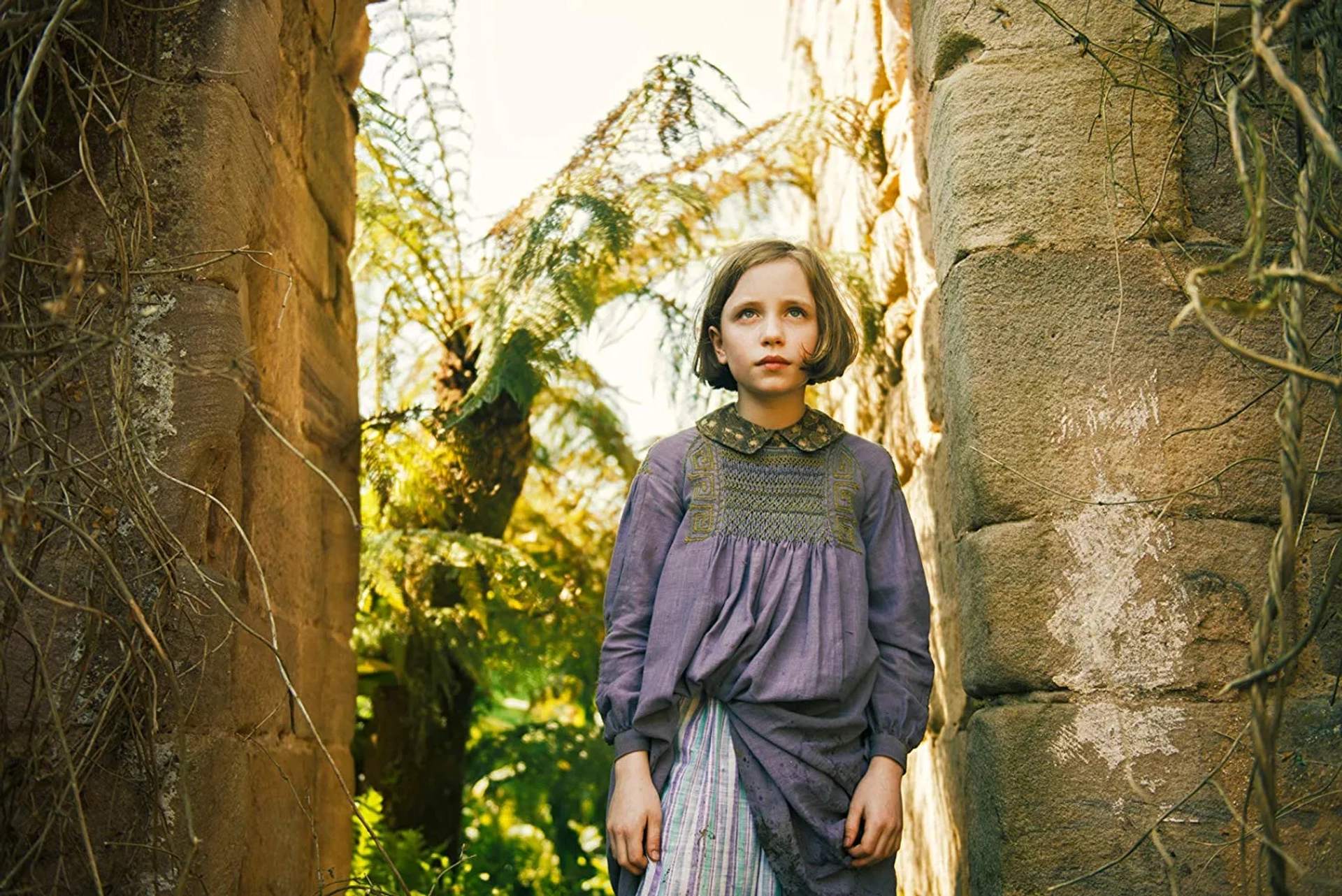 Dixie Egerickx in The Secret Garden (2020)