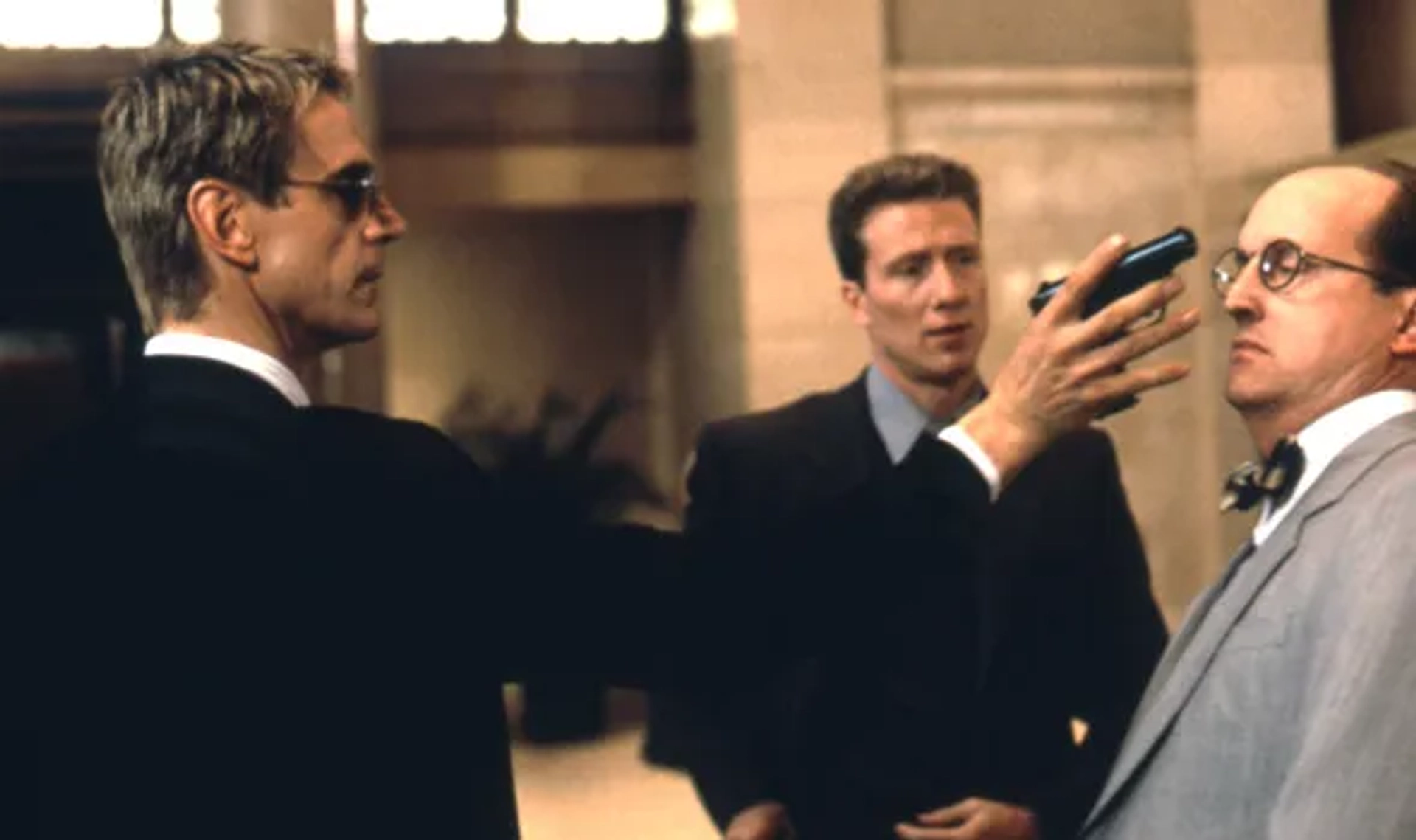 Jeremy Irons, Sven Toorvald, and John C. Vennema in Die Hard with a Vengeance (1995)