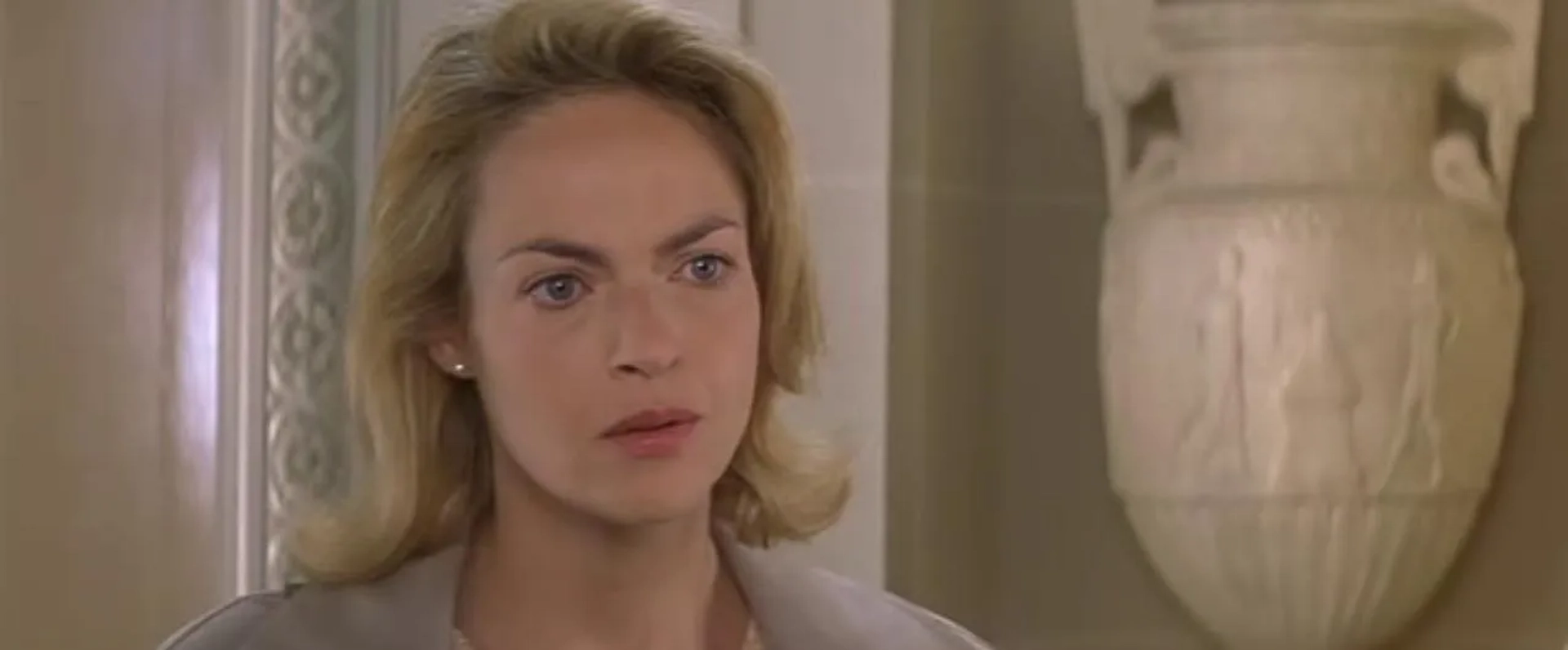 Alexandra Vandernoot in Le Dîner de Cons (1998)