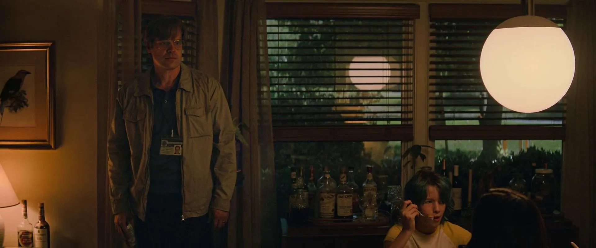 David Harbour and Ever Anderson in Black Widow (2021)