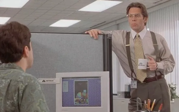 Gary Cole and Ron Livingston in Office Space (1999)