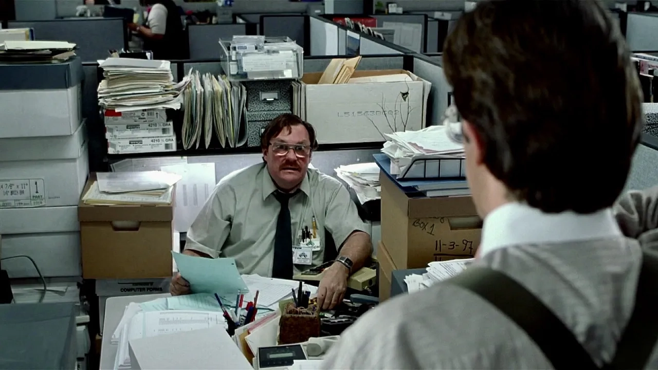 Gary Cole and Stephen Root in Office Space (1999)