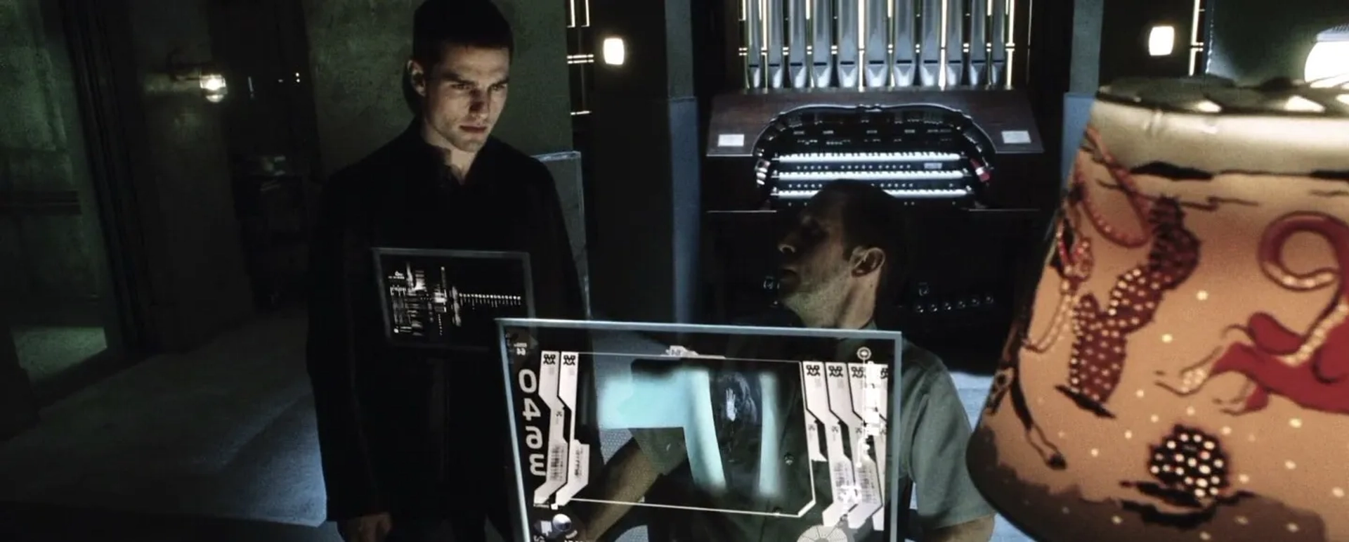 Tom Cruise and Tim Blake Nelson in Minority Report (2002)