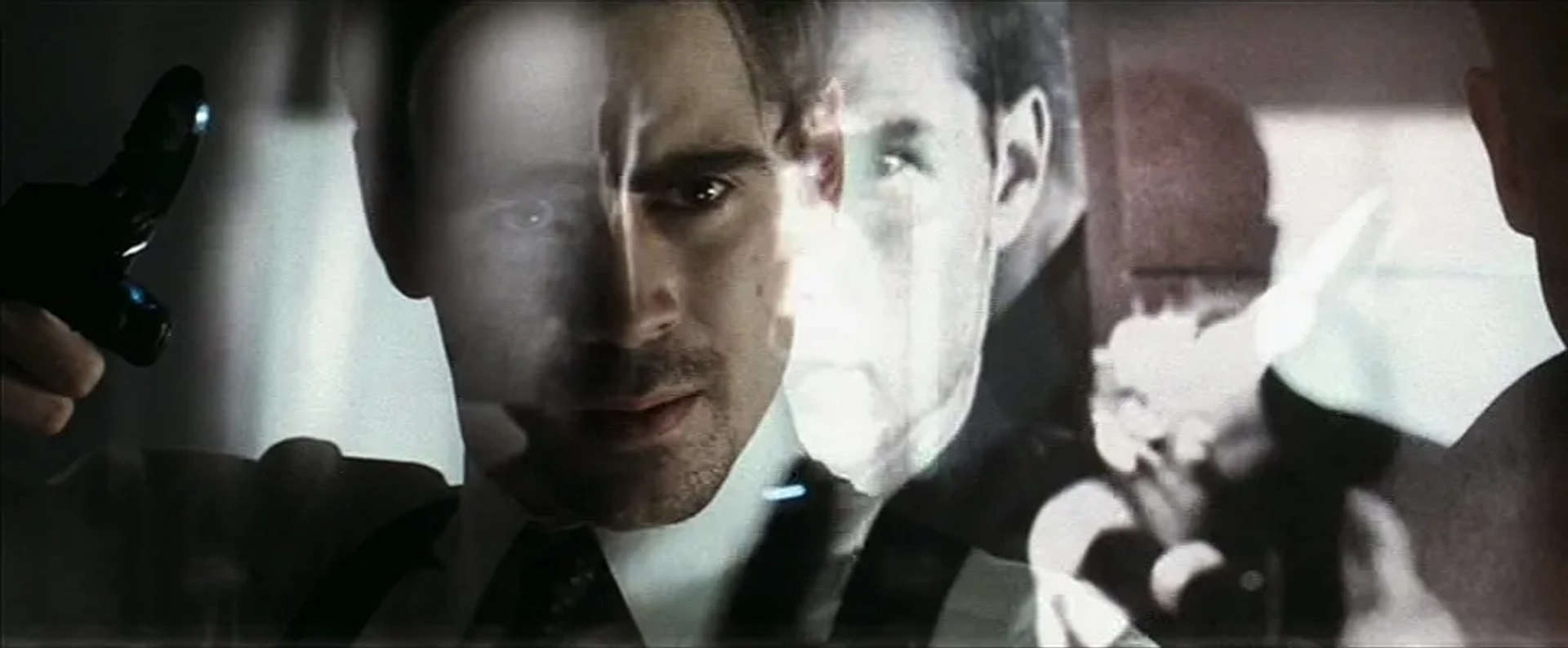 Tom Cruise and Colin Farrell in Minority Report (2002)