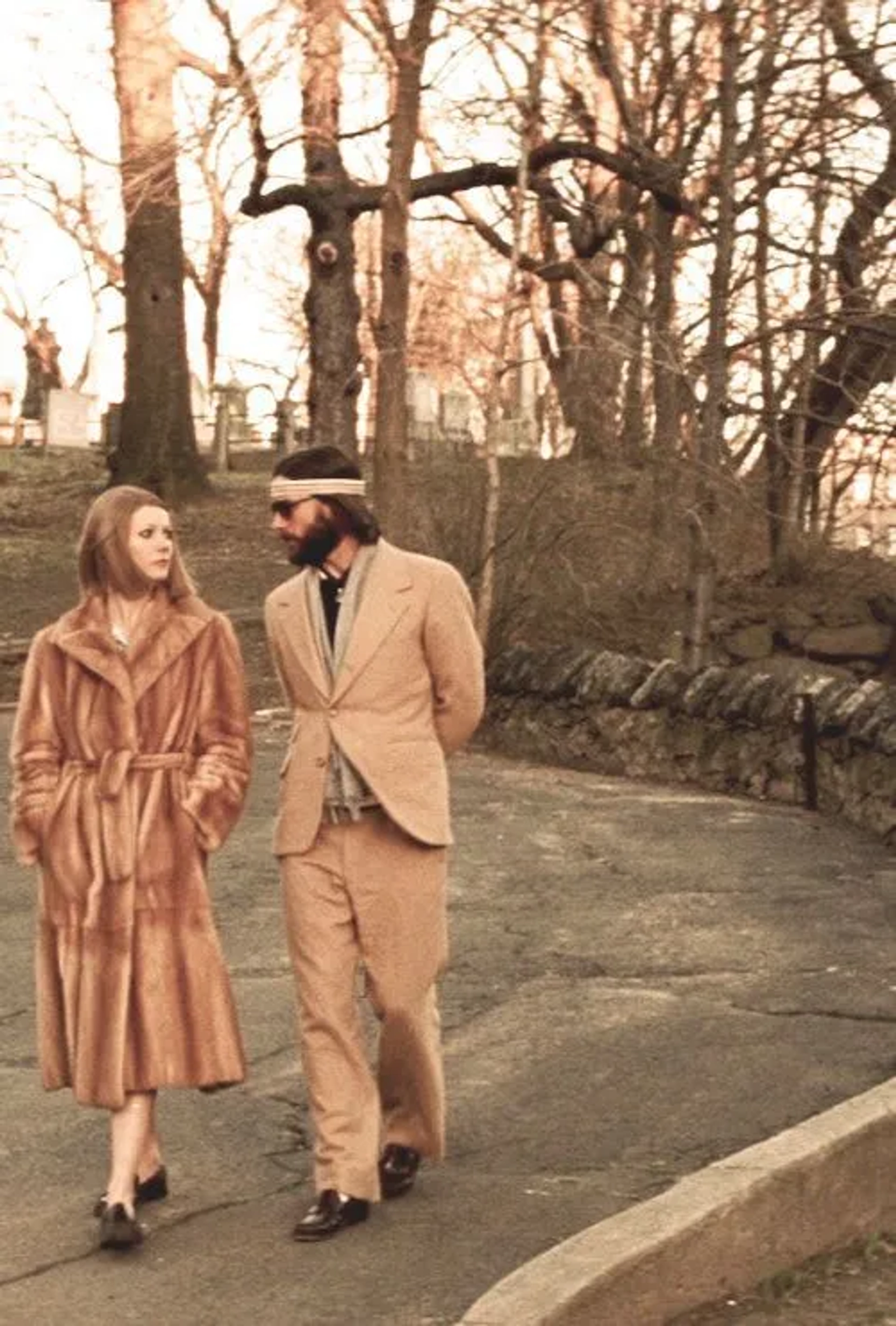 Gwyneth Paltrow and Luke Wilson in The Royal Tenenbaums (2001)