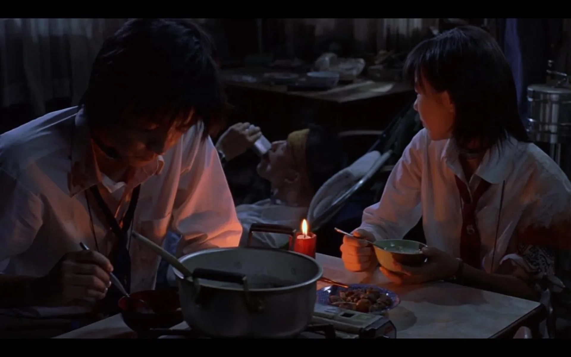 Tatsuya Fujiwara and Aki Maeda in Battle Royale (2000)