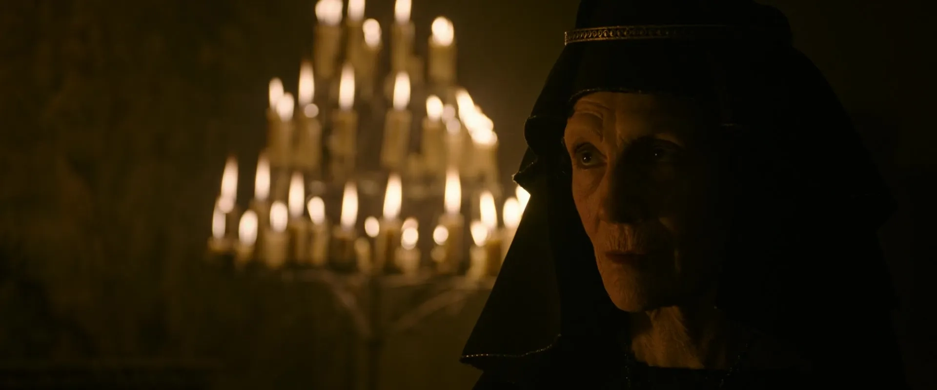 Harriet Walter in The Last Duel (2021)