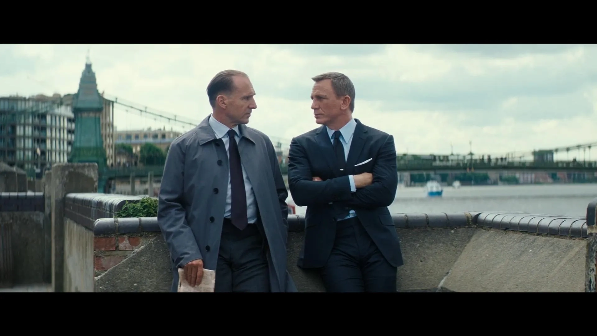 Ralph Fiennes and Daniel Craig in No Time to Die (2021)