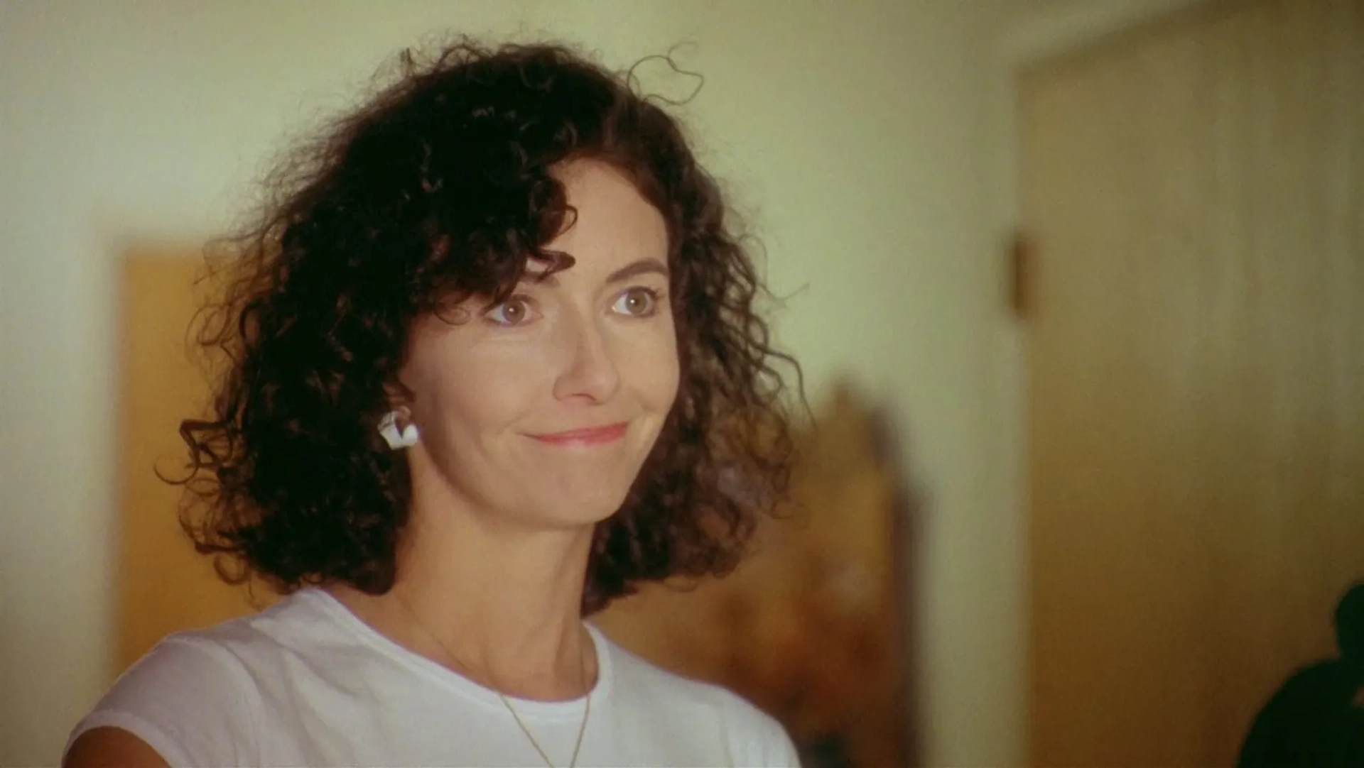 Mary Steenburgen in What's Eating Gilbert Grape (1993)