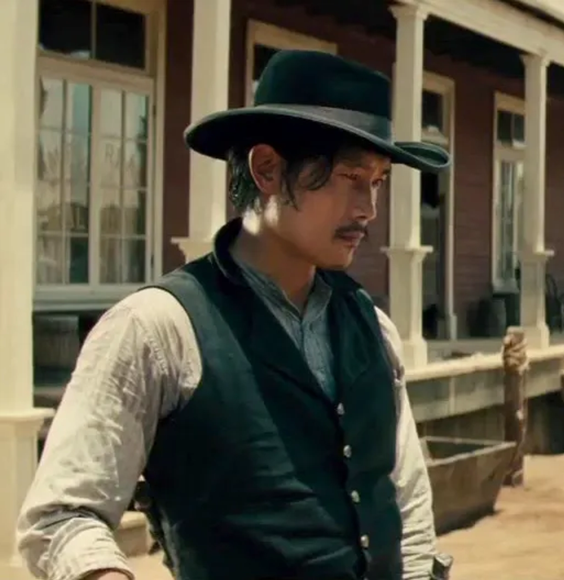 Lee Byung-hun in The Magnificent Seven (2016)