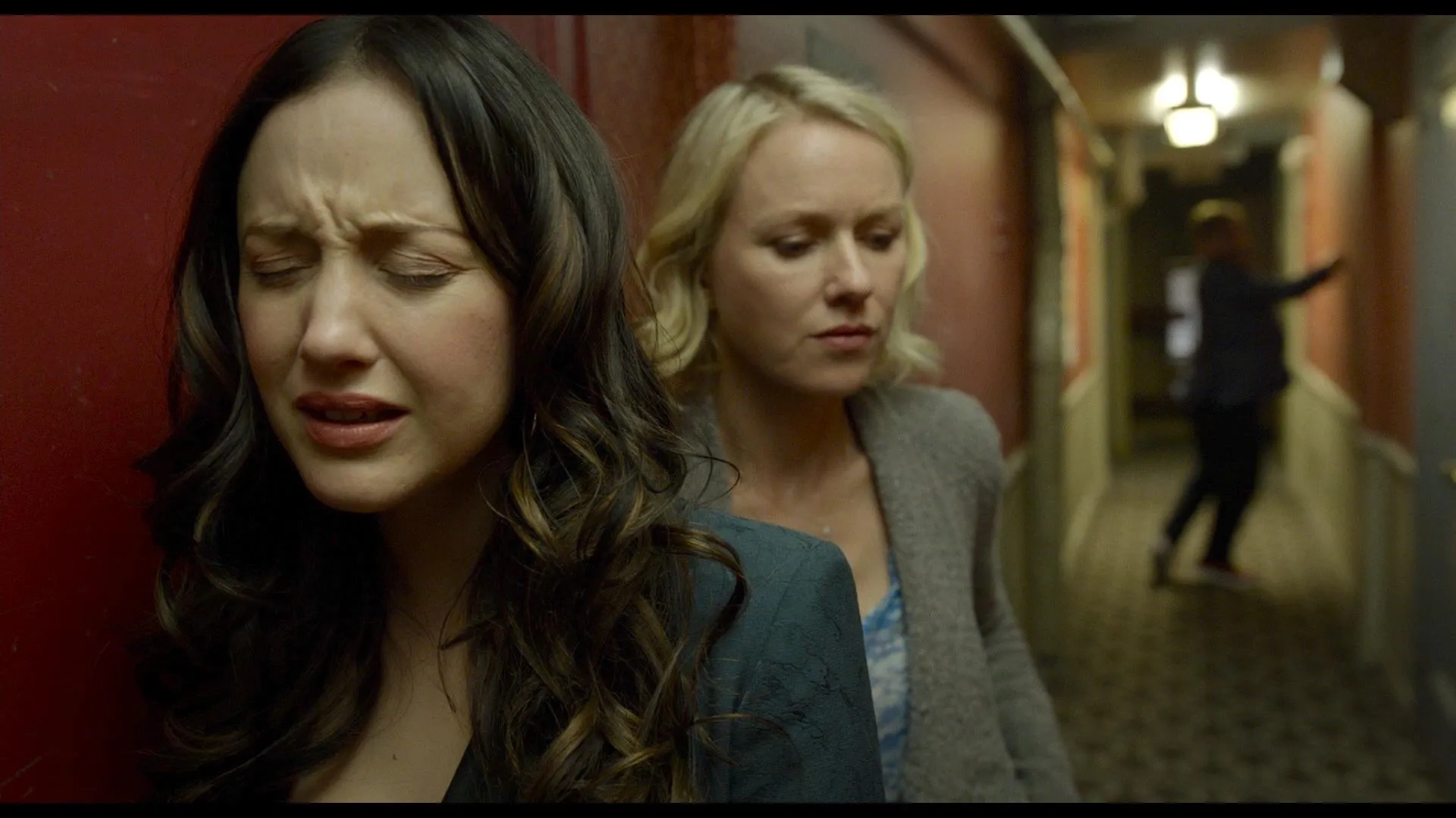 Naomi Watts and Andrea Riseborough in Birdman or (The Unexpected Virtue of Ignorance) (2014)