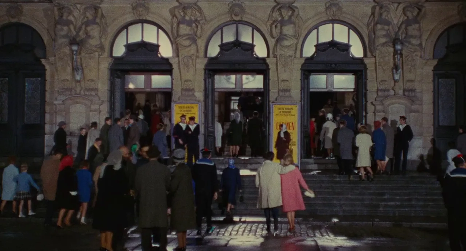 Catherine Deneuve and Nino Castelnuovo in The Umbrellas of Cherbourg (1964)