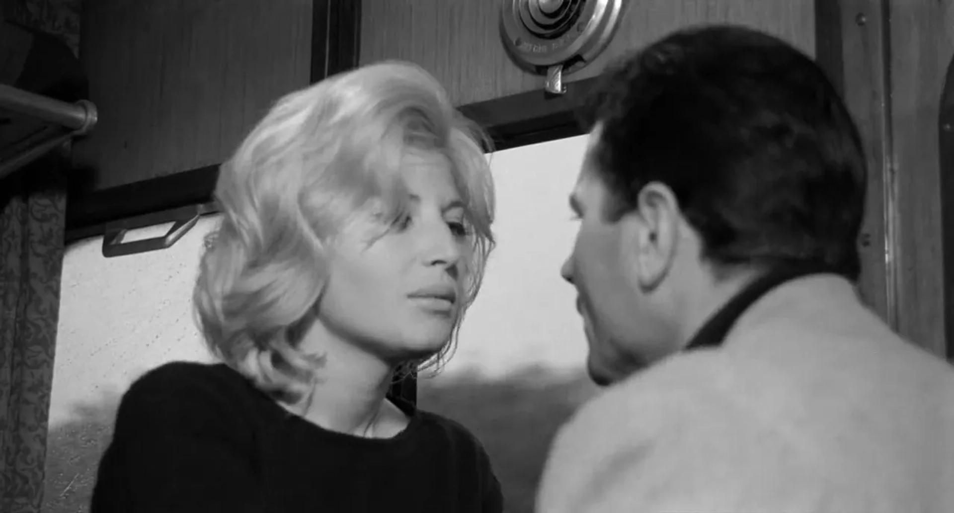 Gabriele Ferzetti and Monica Vitti in L'Avventura (1960)