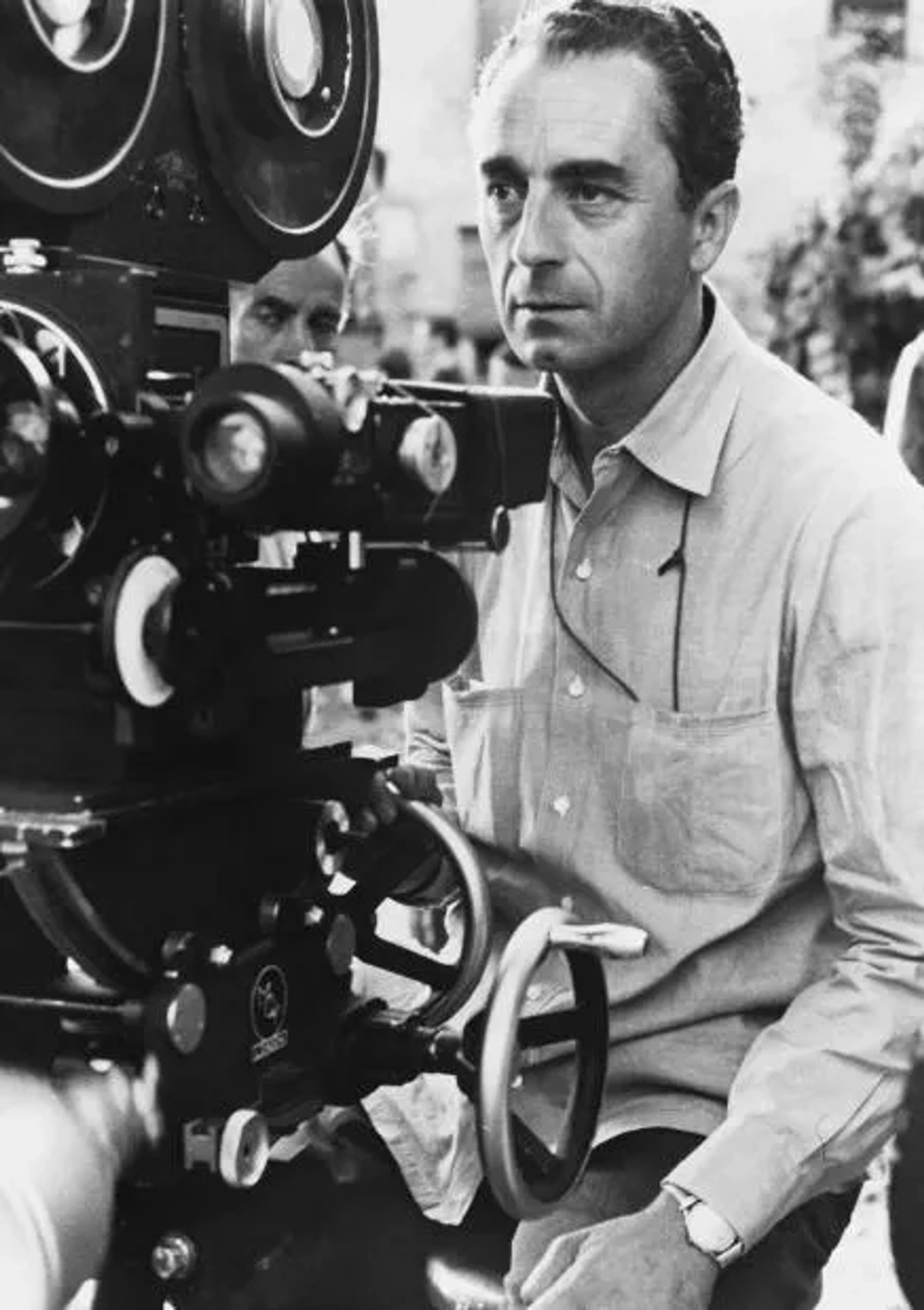 Michelangelo Antonioni in L'Avventura (1960)