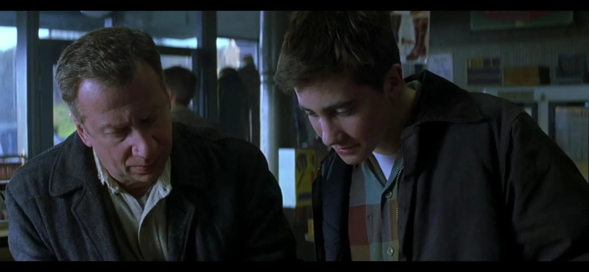 Elya Baskin and Jake Gyllenhaal in October Sky (1999)