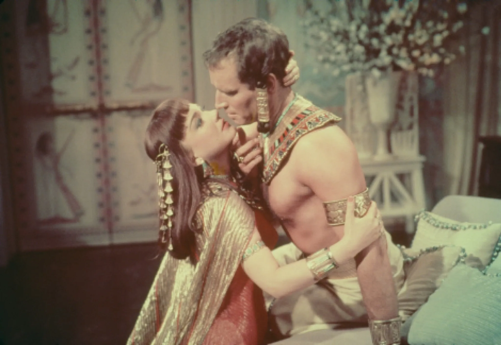 Charlton Heston and Anne Baxter in The Ten Commandments (1956)