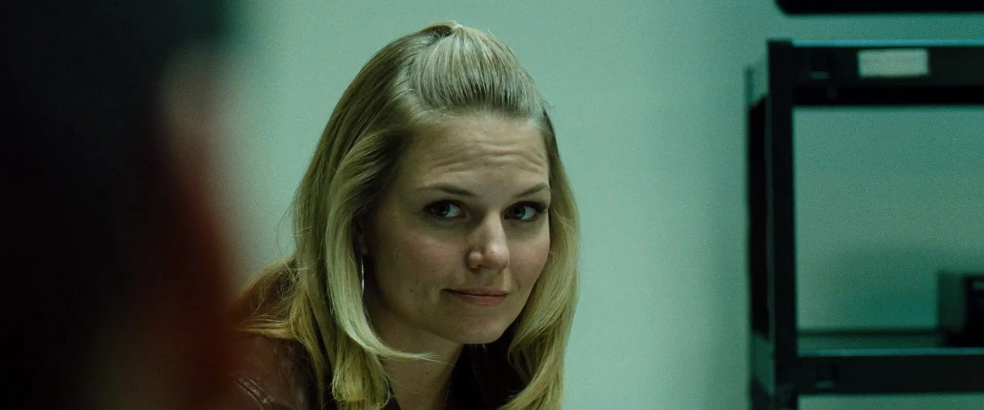 Frank Grillo and Jennifer Morrison in Warrior (2011)