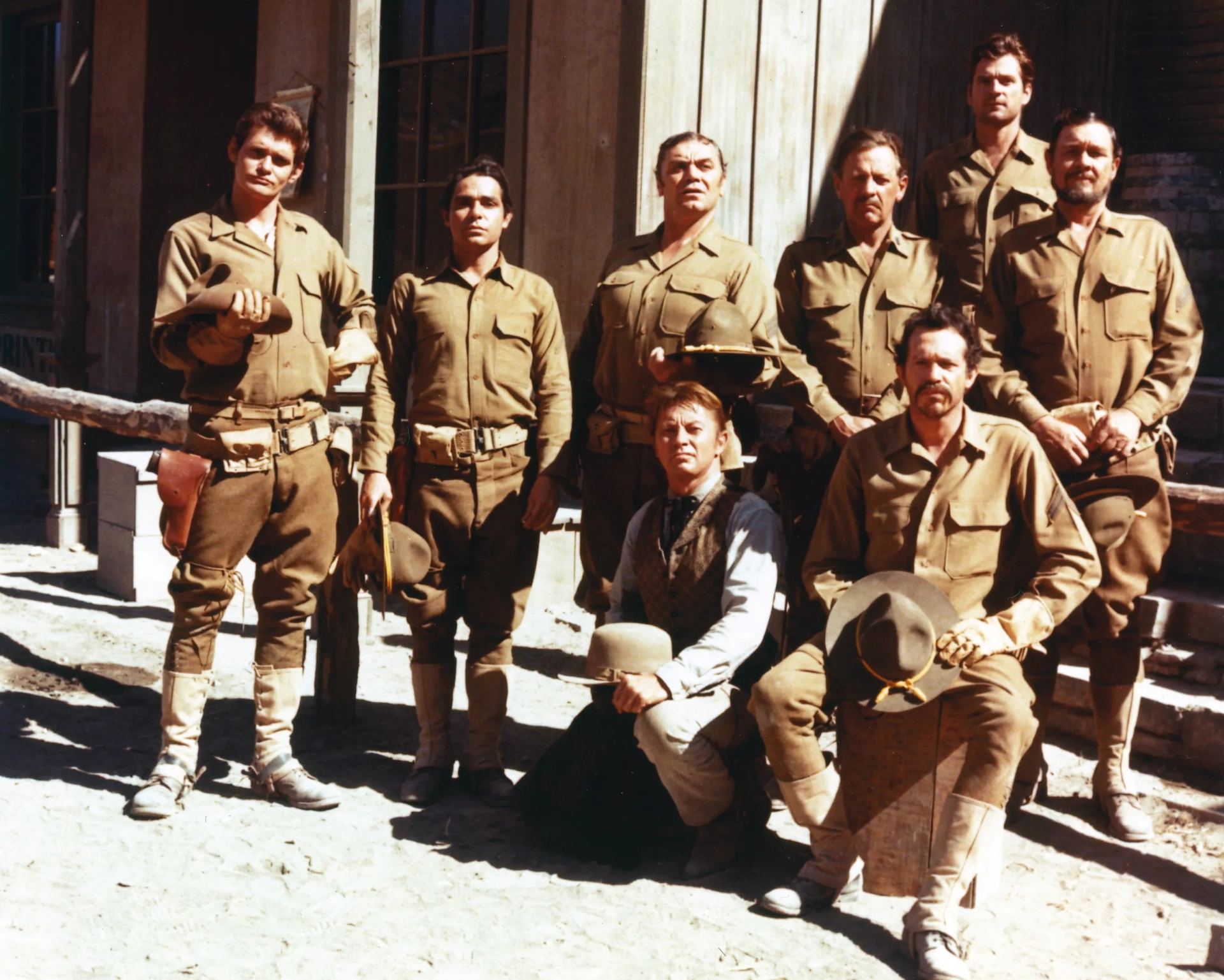 William Holden, Ernest Borgnine, Bo Hopkins, Rayford Barnes, Tap Canutt, Ben Johnson, Warren Oates, and Jaime Sánchez in The Wild Bunch (1969)