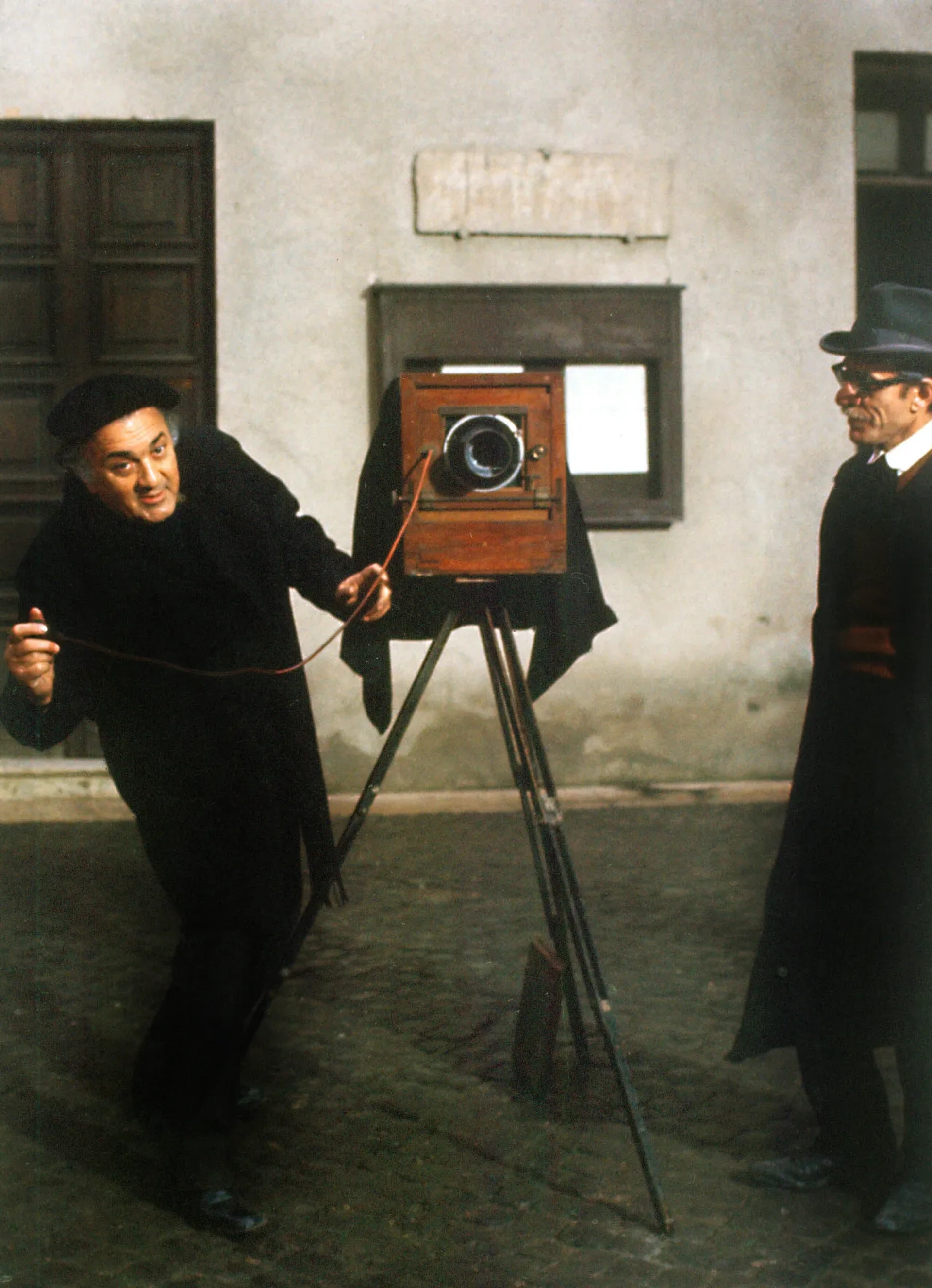 Federico Fellini in I Remember (1973)