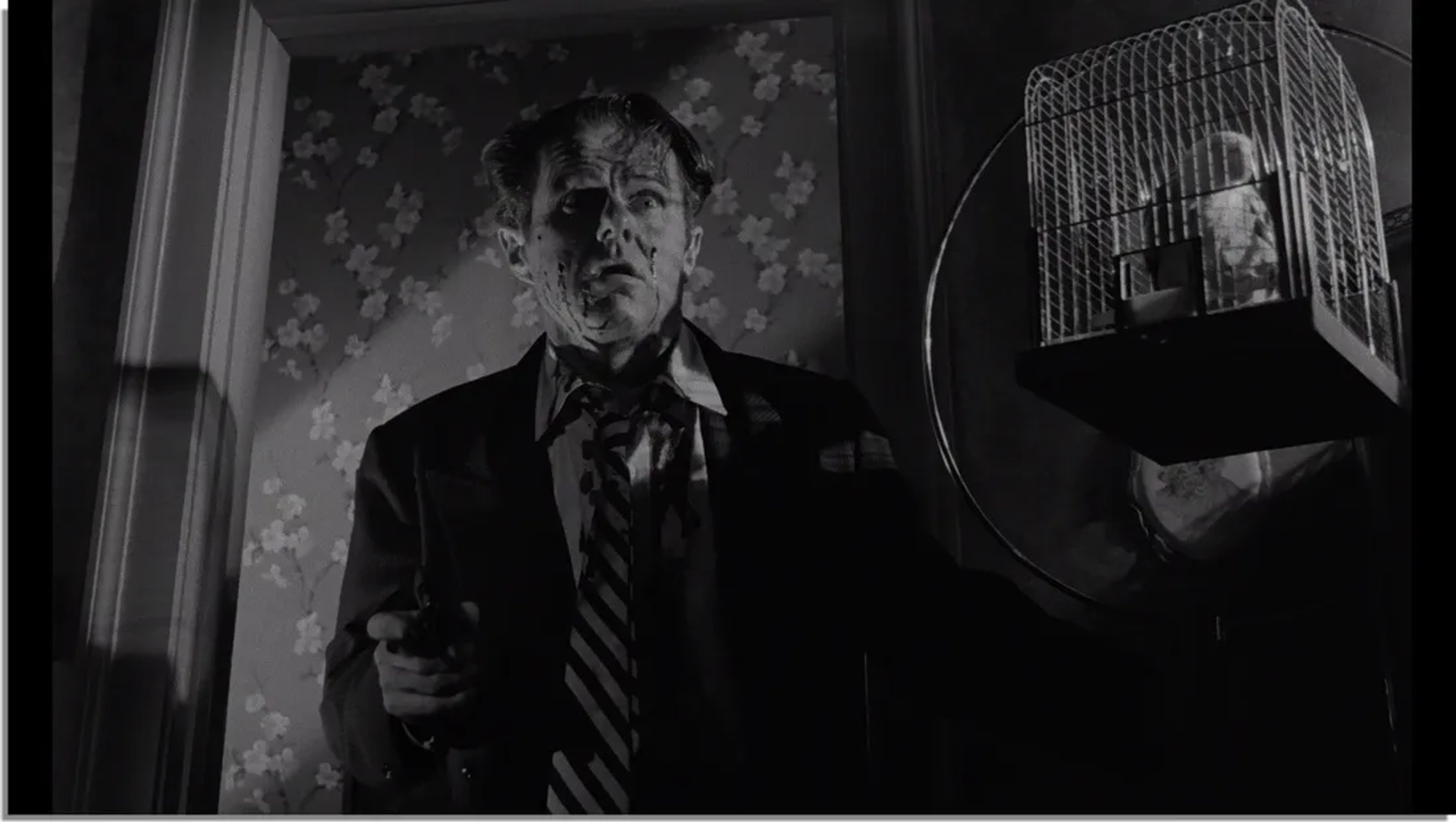 Elisha Cook Jr. in The Killing (1956)