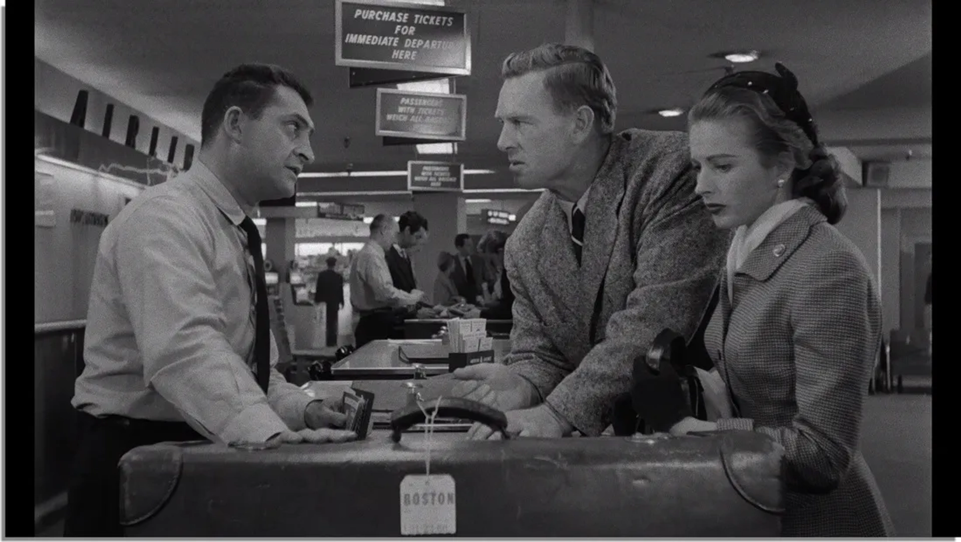 Sterling Hayden, Herbert Ellis, and Coleen Gray in The Killing (1956)