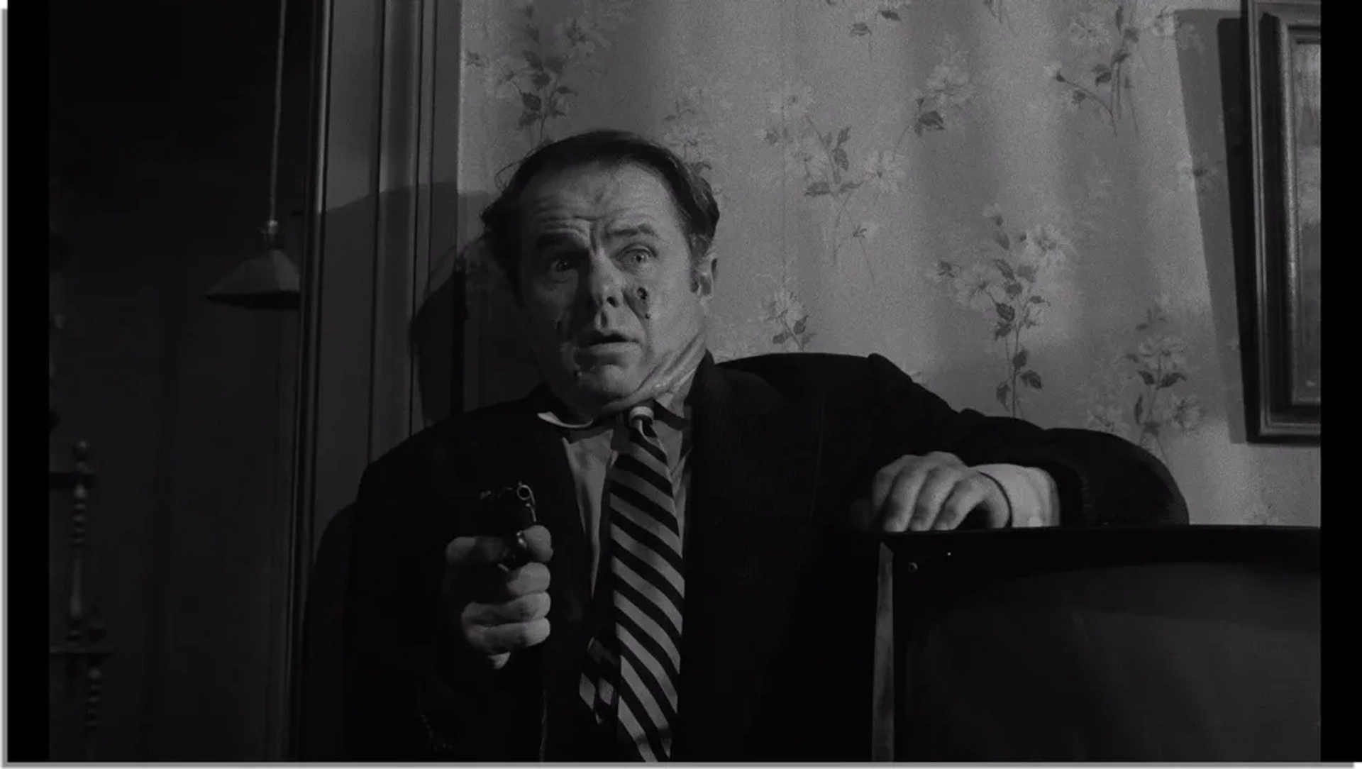 Elisha Cook Jr. in The Killing (1956)