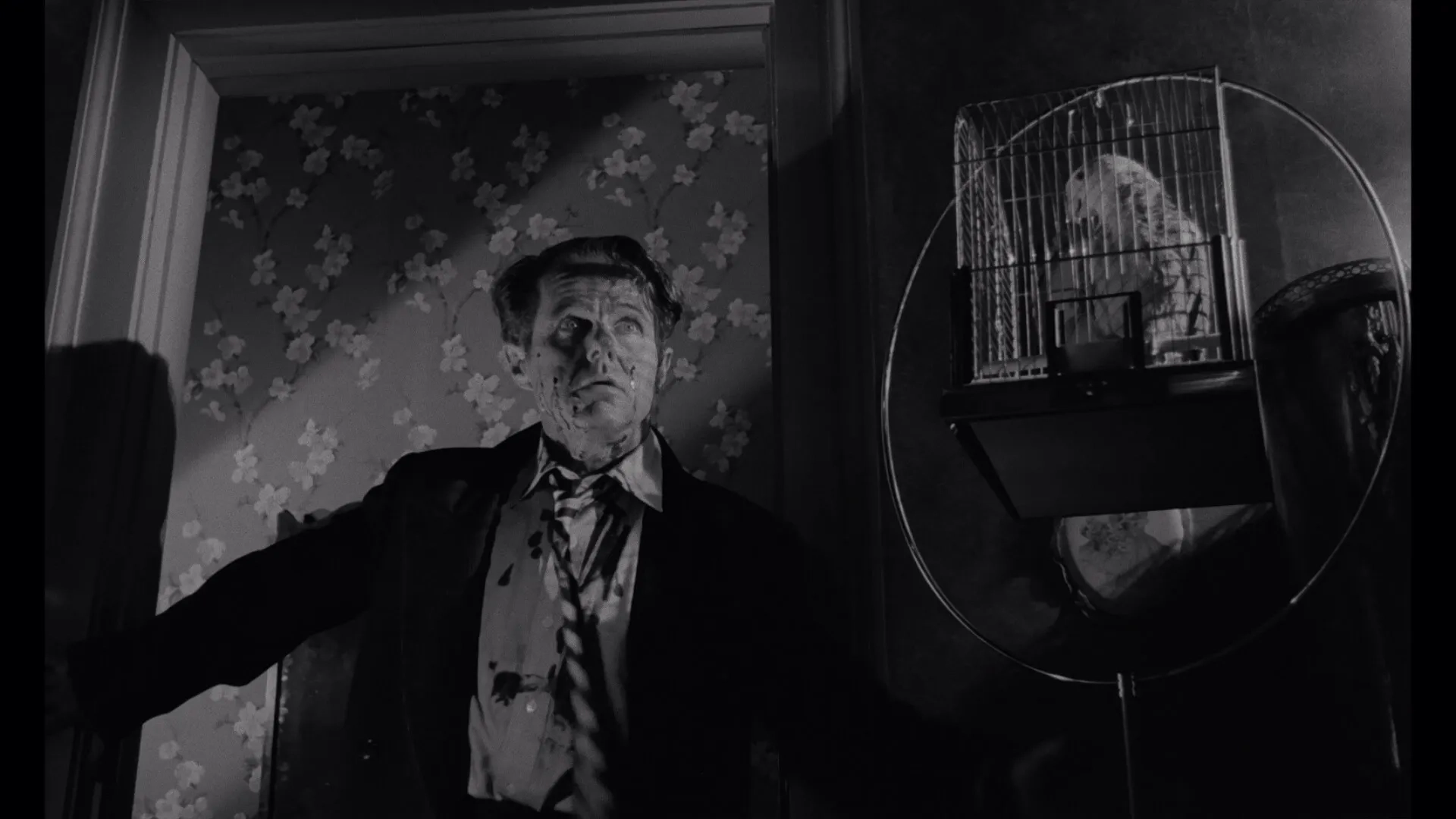 Elisha Cook Jr. in The Killing (1956)