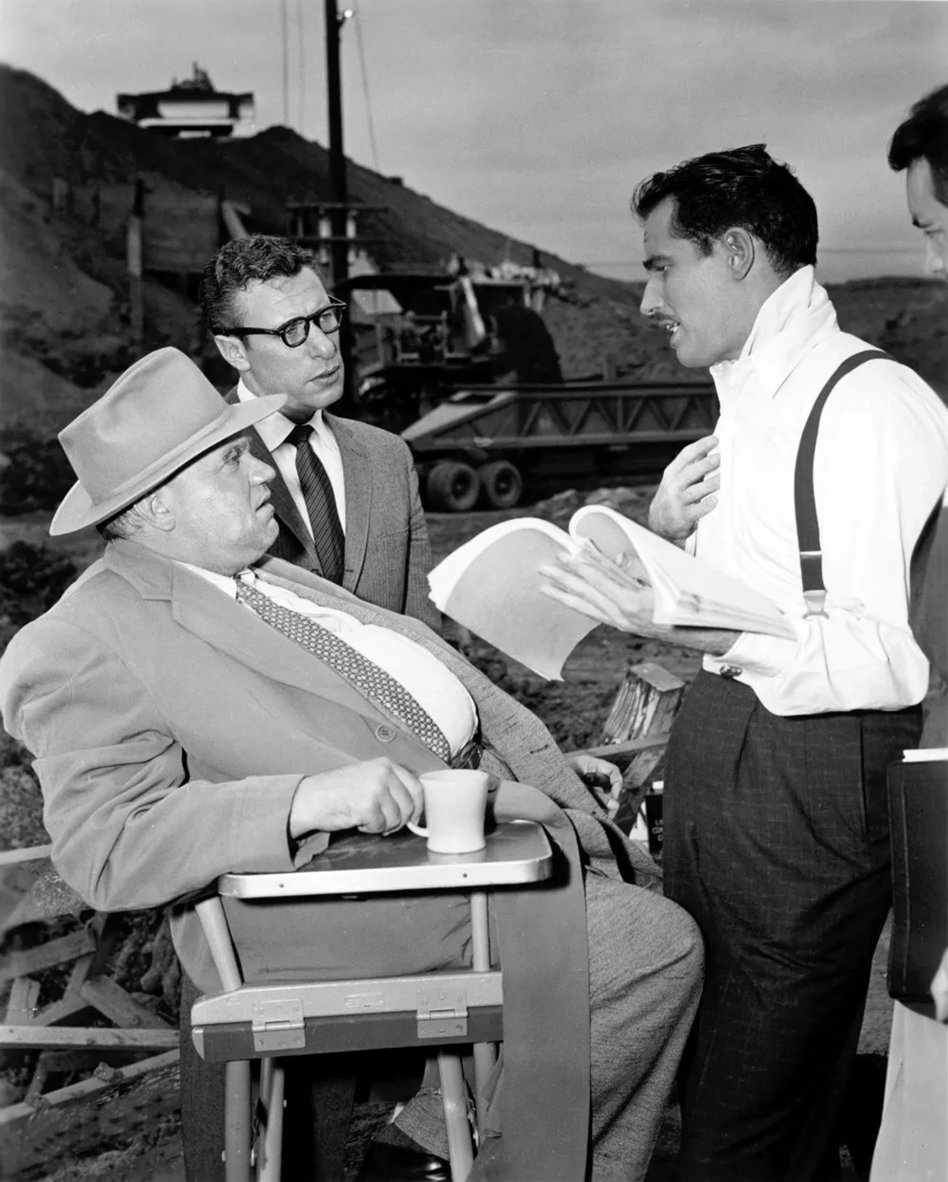 Charlton Heston, Orson Welles, and Mort Mills in Touch of Evil (1958)