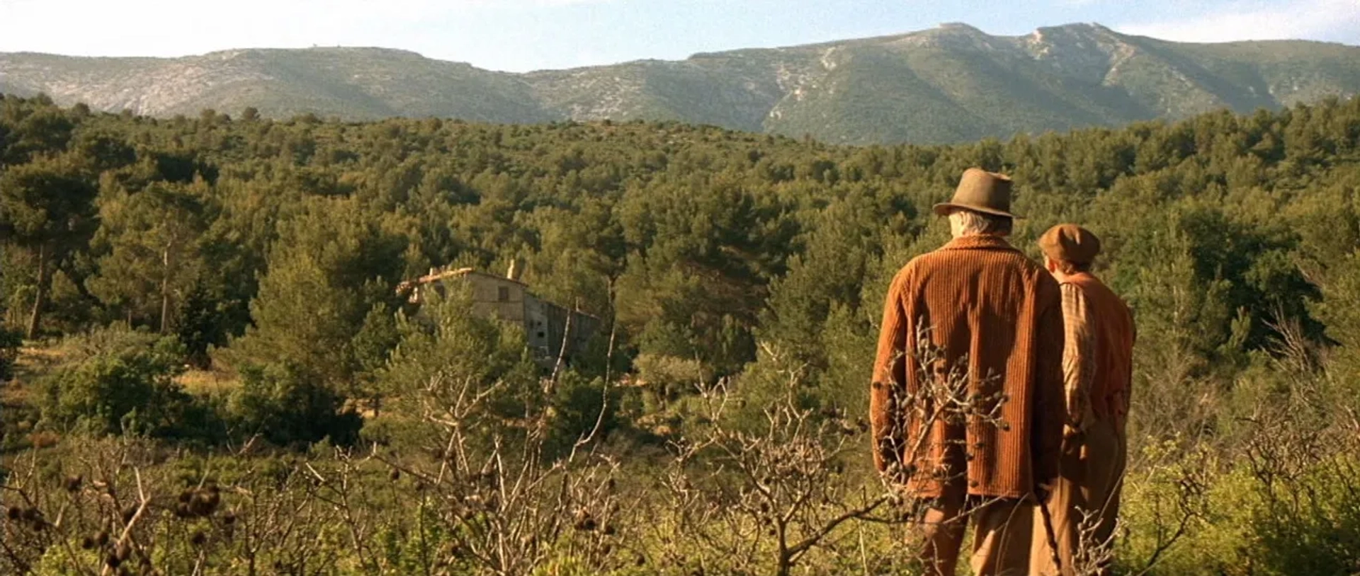 Daniel Auteuil and Yves Montand in Jean de Florette (1986)