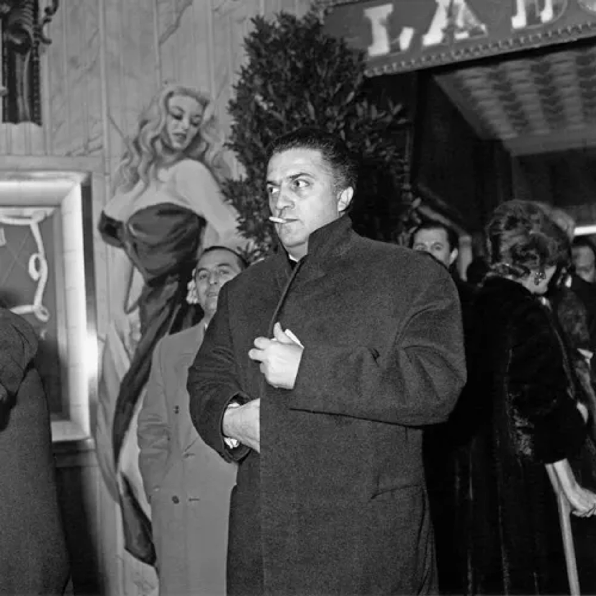 Federico Fellini in La Dolce Vita (1960)