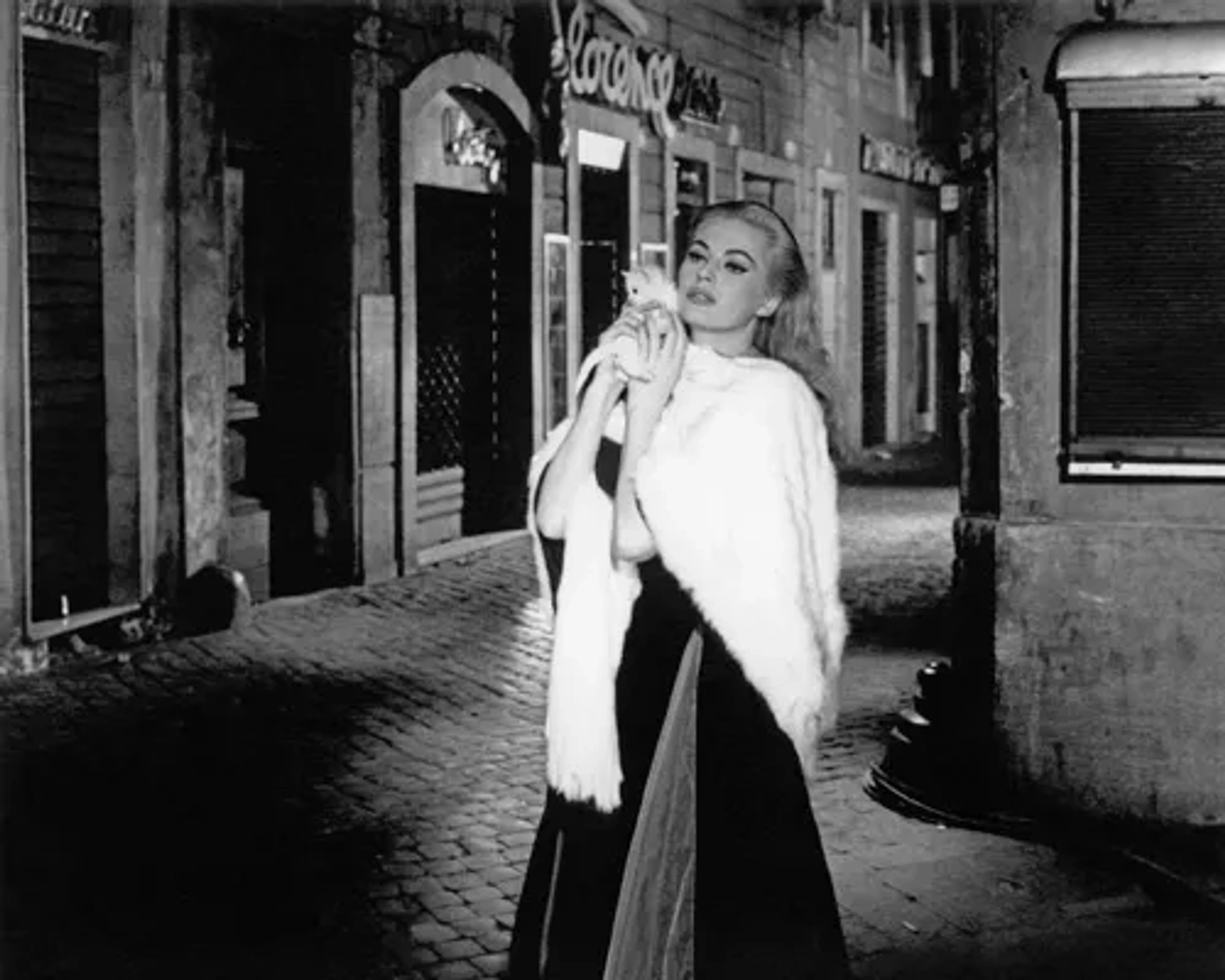 Anita Ekberg in La Dolce Vita (1960)