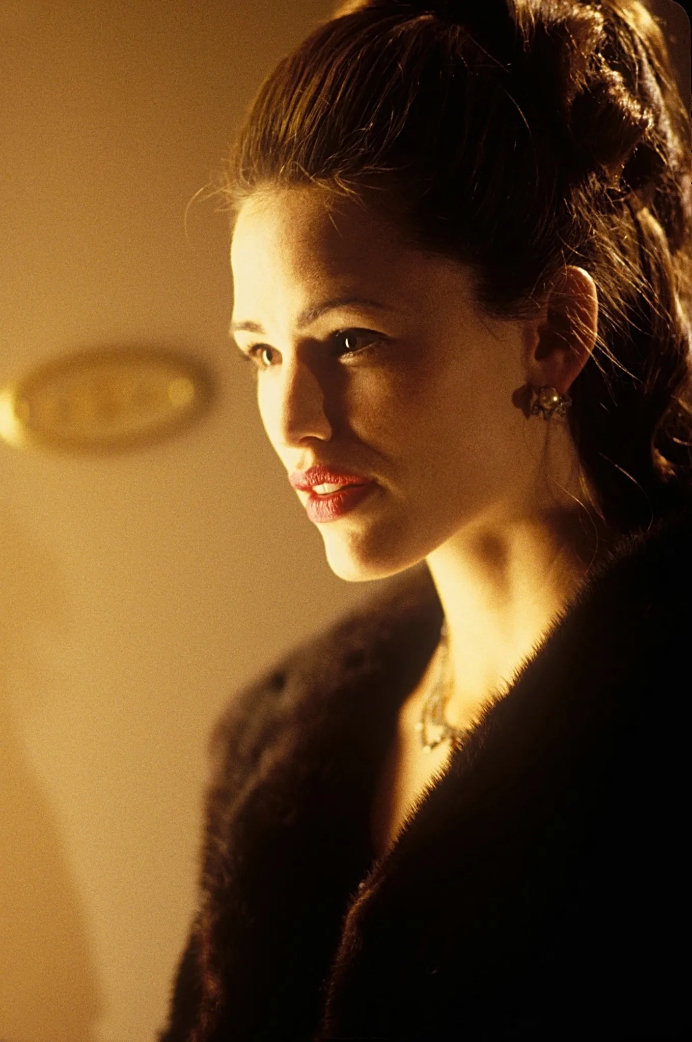 Jennifer Garner in Catch Me If You Can (2002)