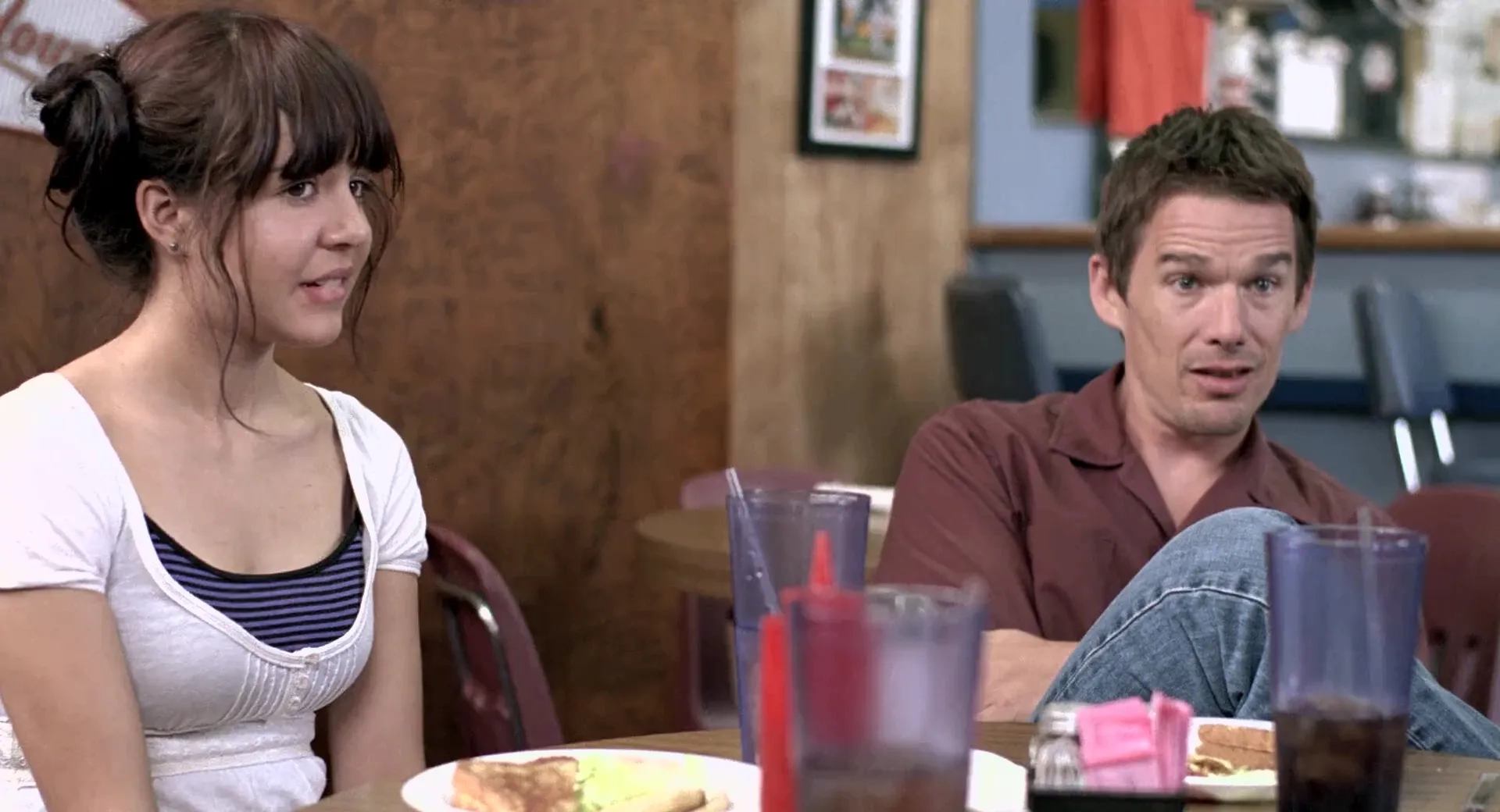 Ethan Hawke and Lorelei Linklater in Boyhood (2014)