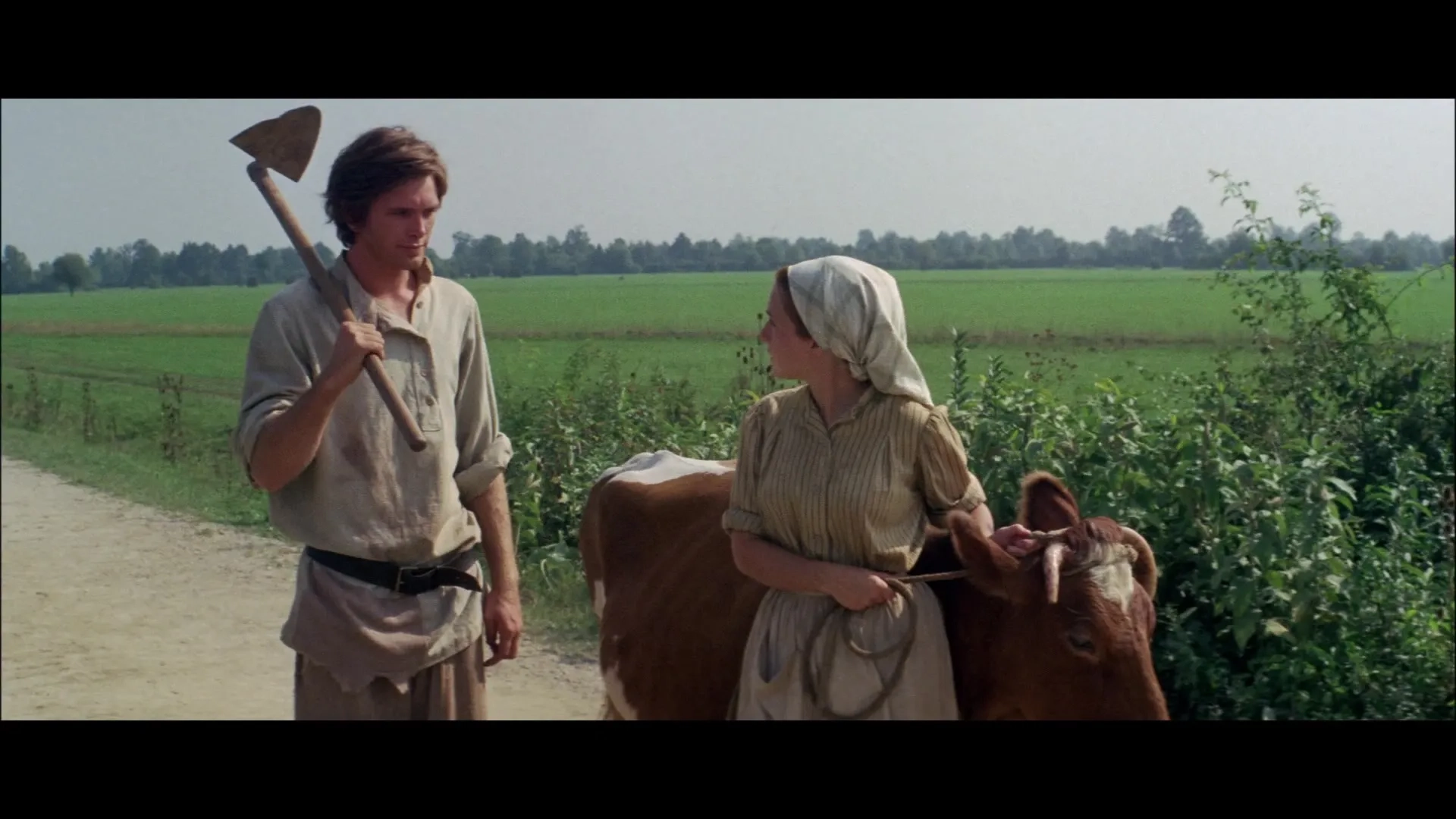 Ray Lovelock and Neva Small in Fiddler on the Roof (1971)