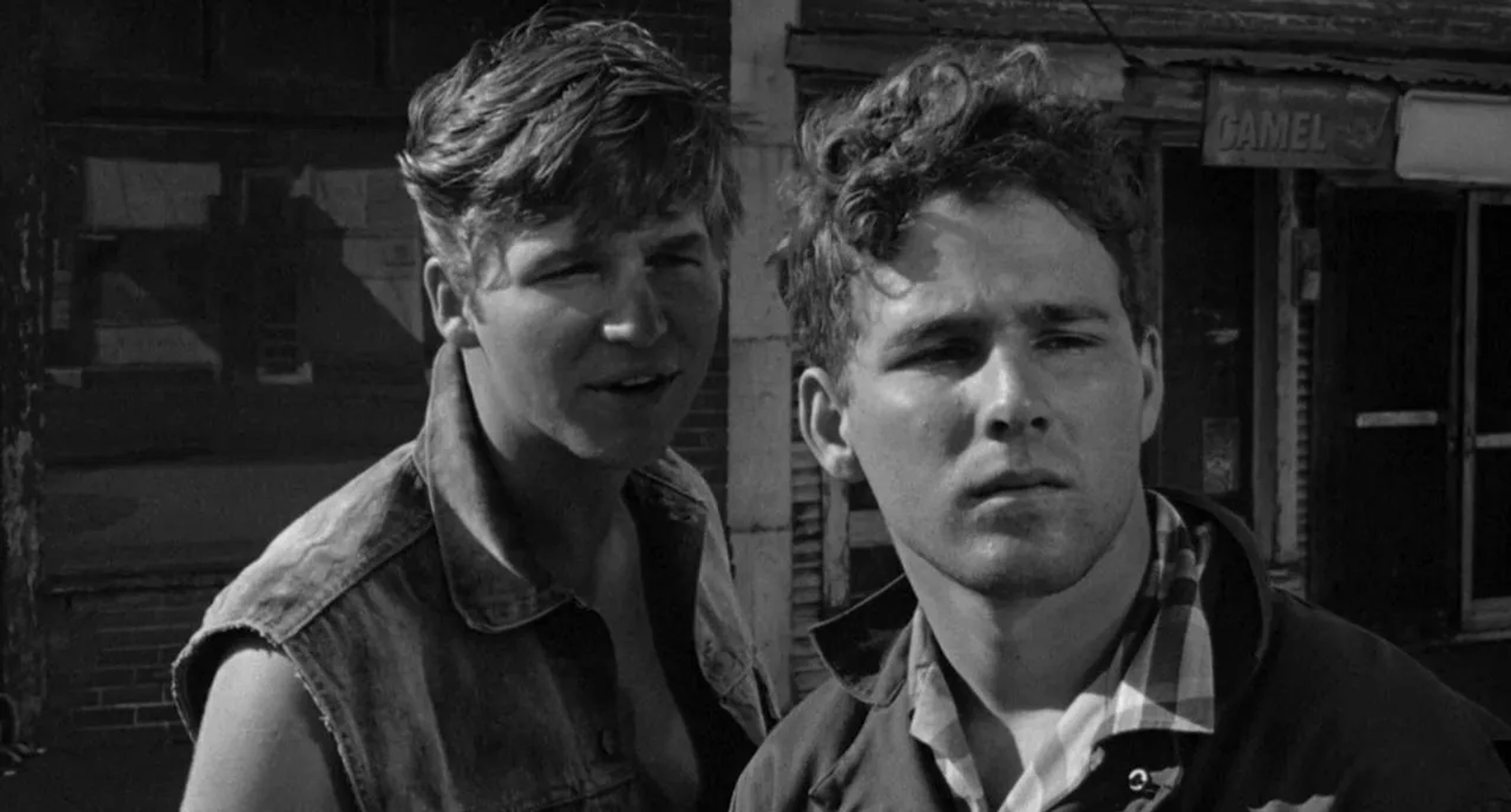 Jeff Bridges and Timothy Bottoms in The Last Picture Show (1971)