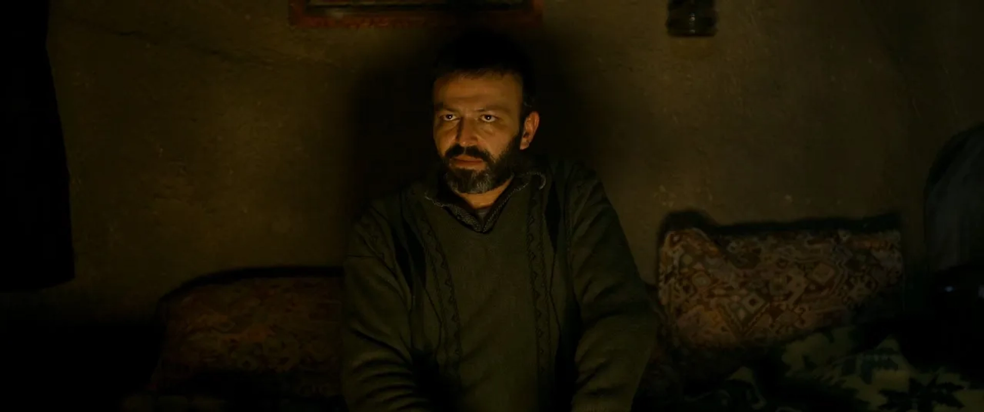 Serhat Mustafa Kiliç in Winter Sleep (2014)