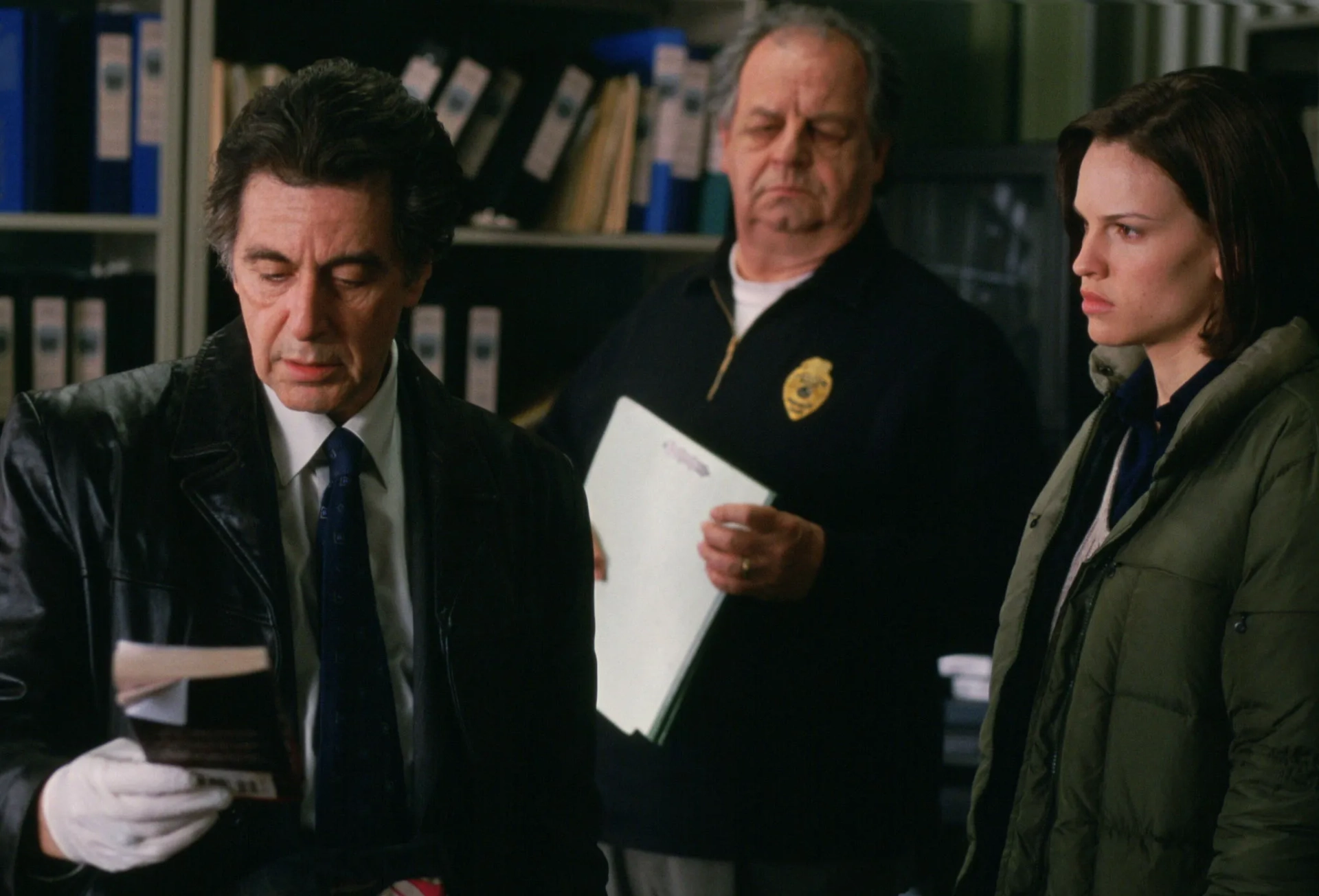 Al Pacino, Hilary Swank, and Paul Dooley in Insomnia (2002)