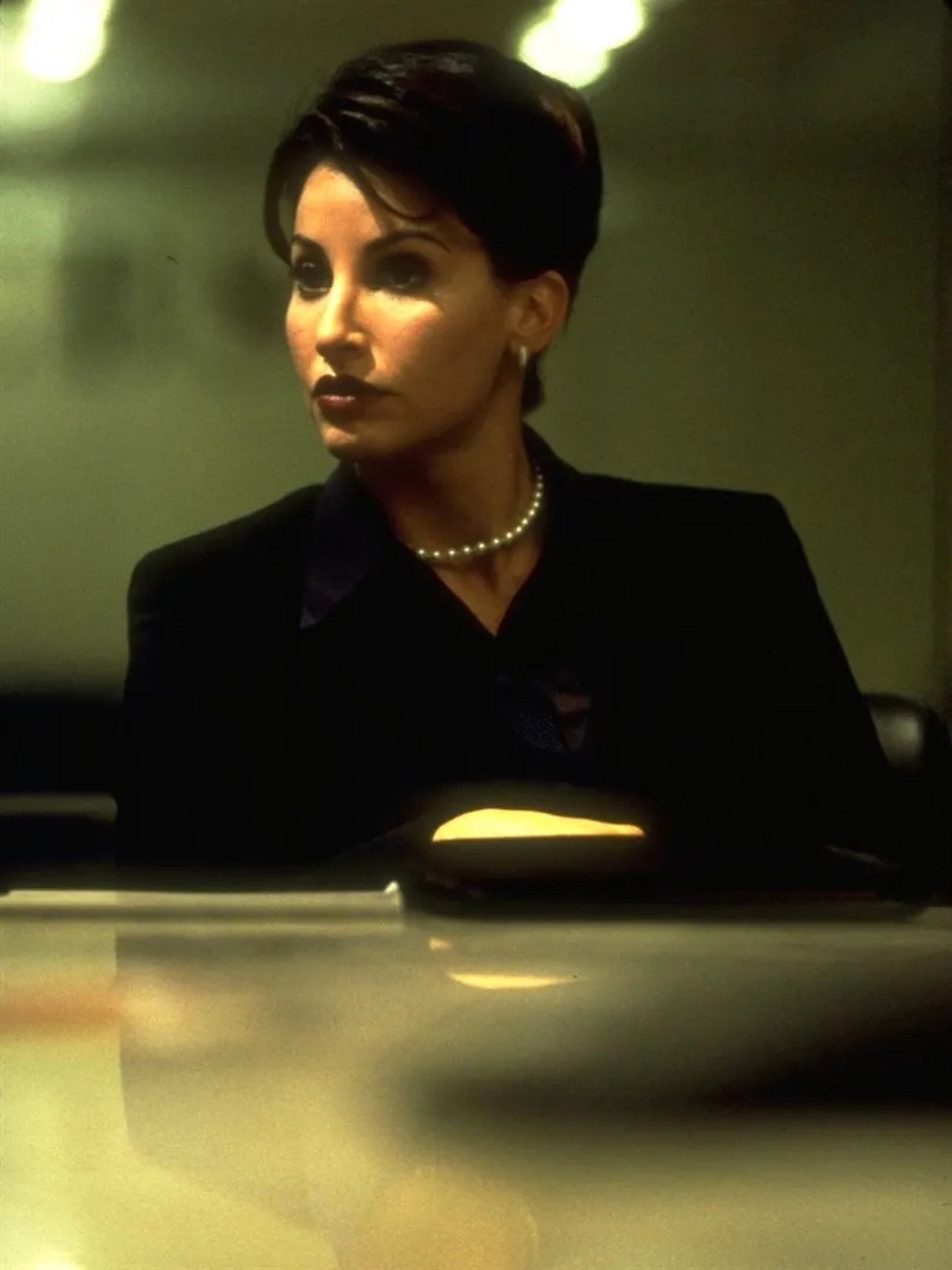 Gina Gershon in The Insider (1999)