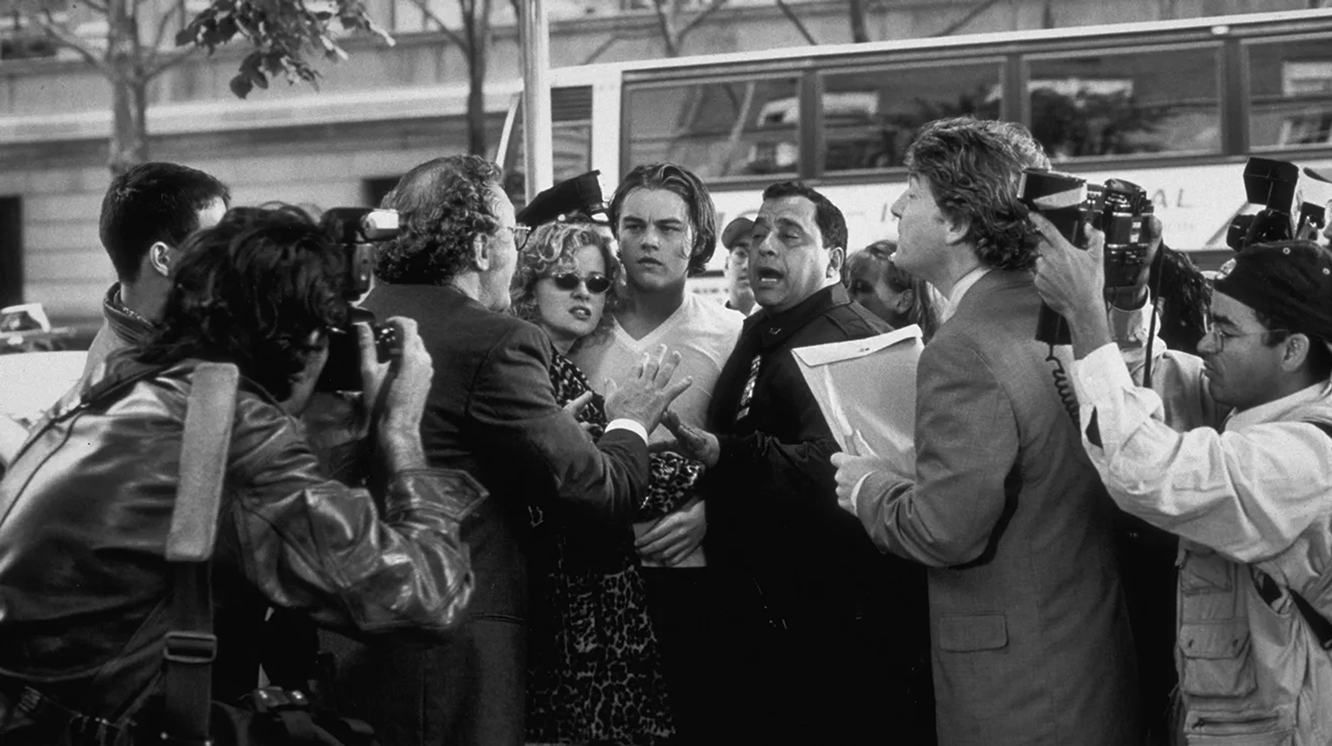 Kenneth Branagh, Leonardo DiCaprio, Gretchen Mol, and Steven Randazzo in Celebrity (1998)