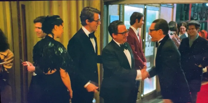 Dave Shalansky plays Henry Kissinger in "The Offer" on Paramount +. With Matthew Goode, Burn Gorman and Meredith Garretson.