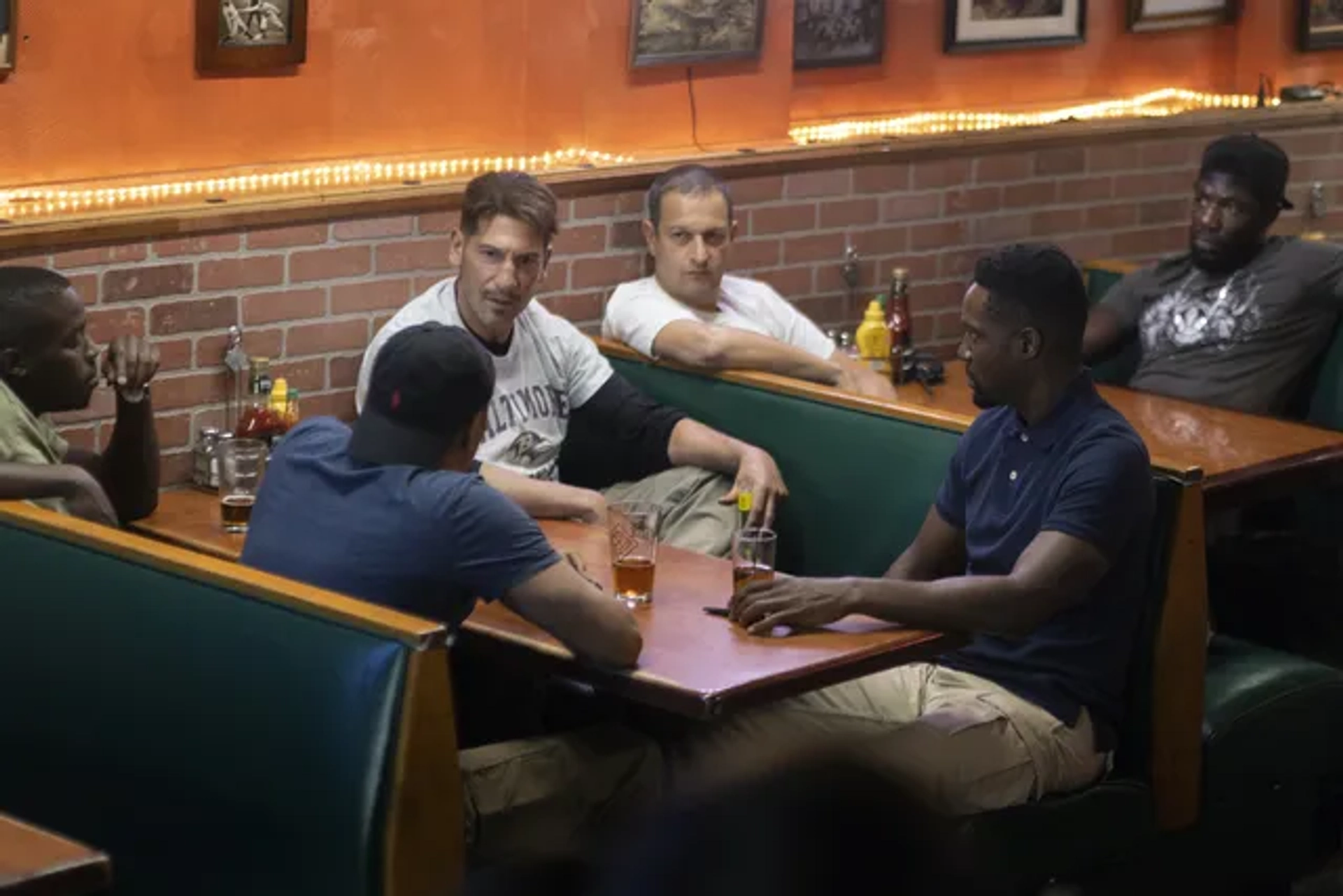 Josh Charles, Rob Brown, Jon Bernthal, McKinley Belcher III, and Ham Mukasa in We Own This City (2022)