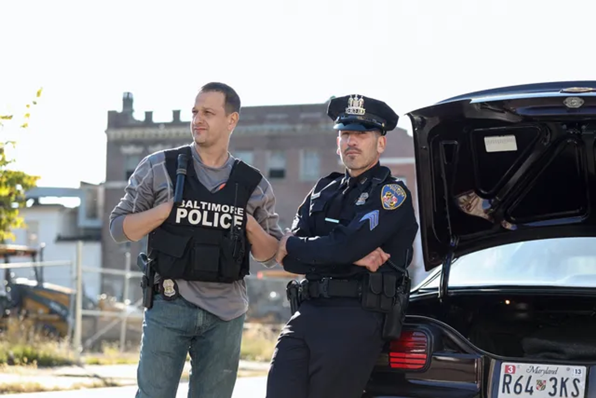 Josh Charles and Jon Bernthal in We Own This City (2022)