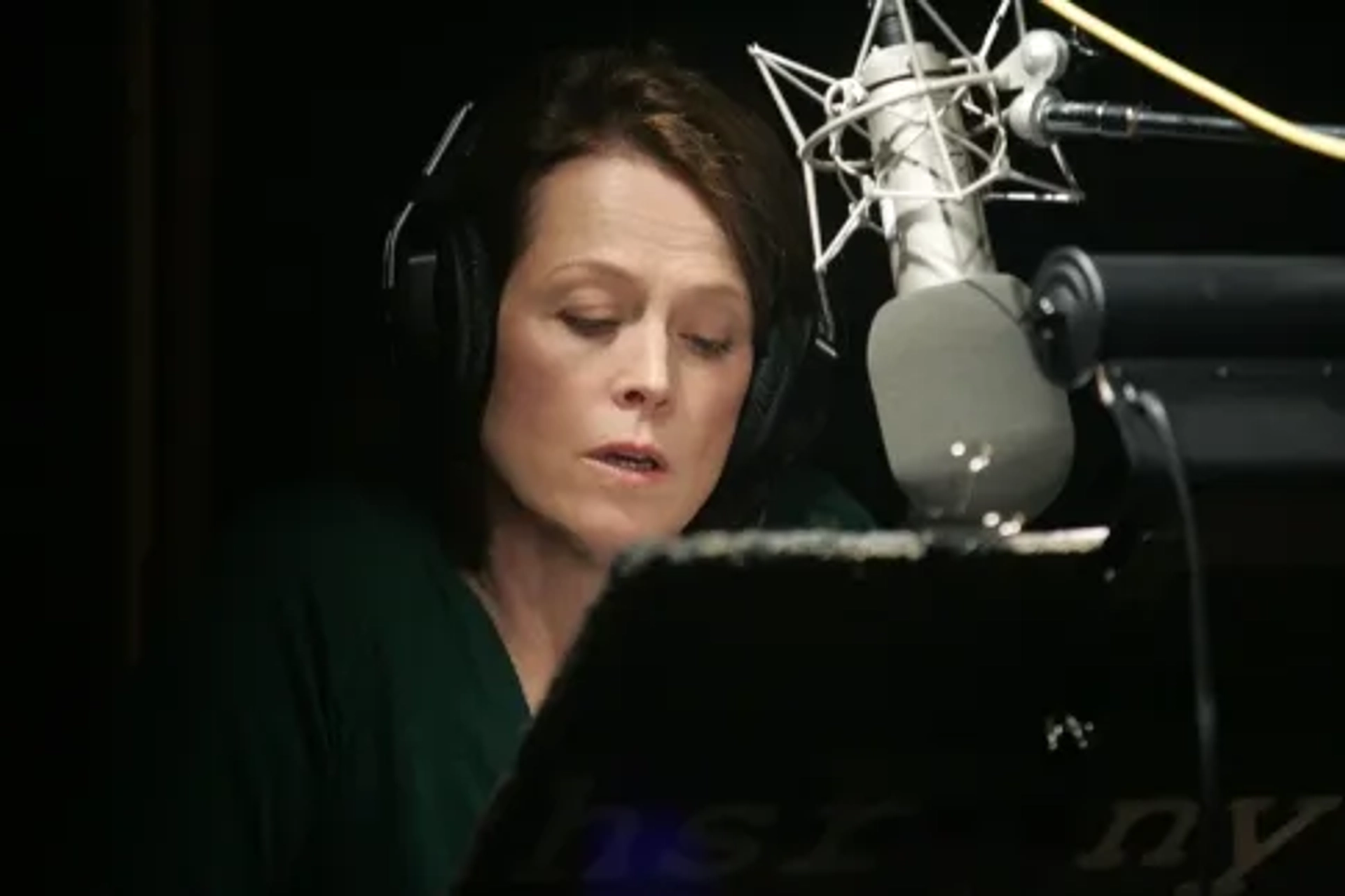 Sigourney Weaver in Planet Earth (2006)