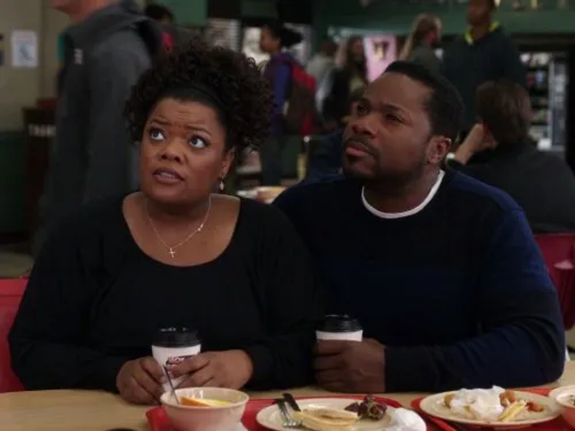 Malcolm-Jamal Warner and Yvette Nicole Brown in Community (2009)