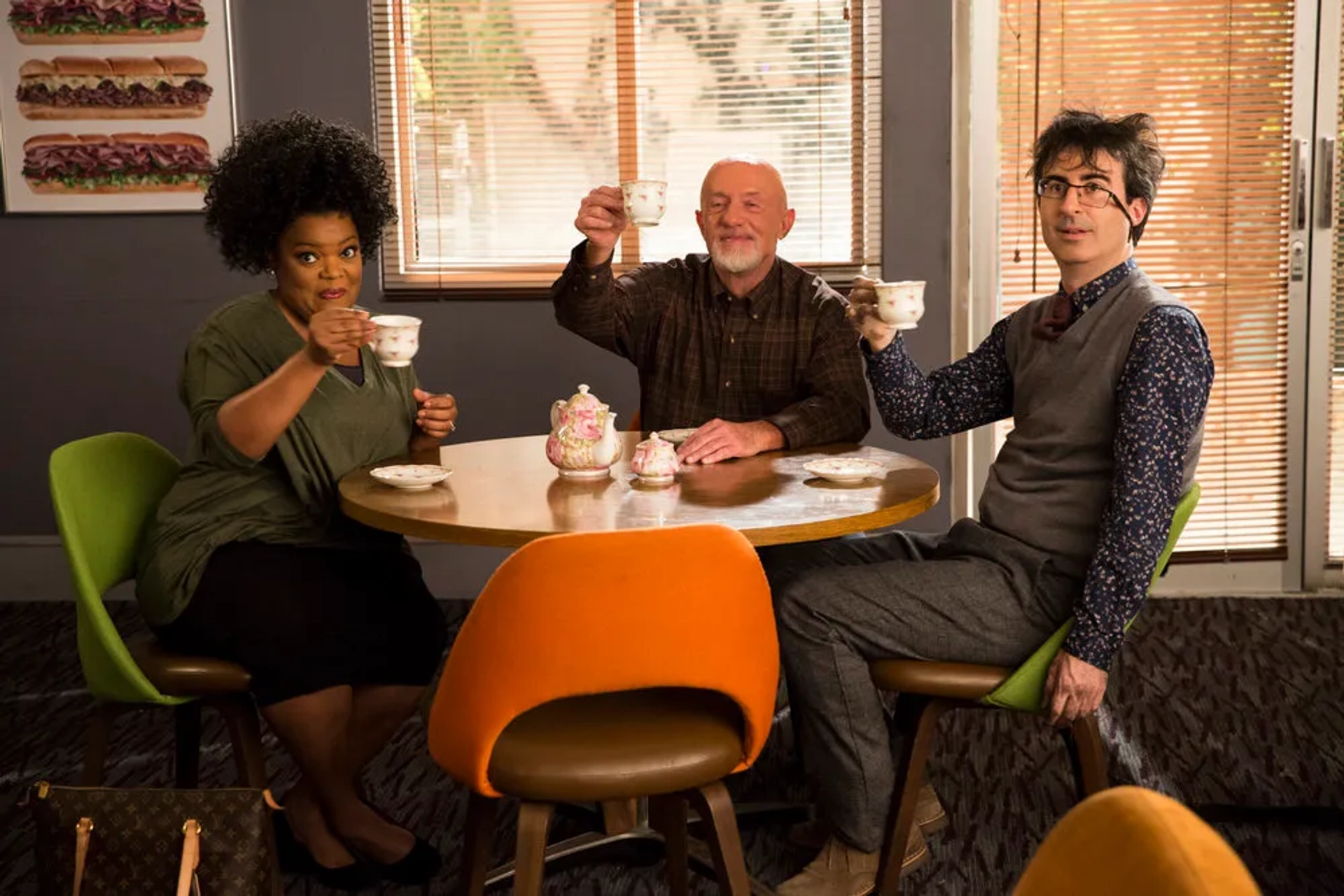 Jonathan Banks, John Oliver, and Yvette Nicole Brown in Community (2009)