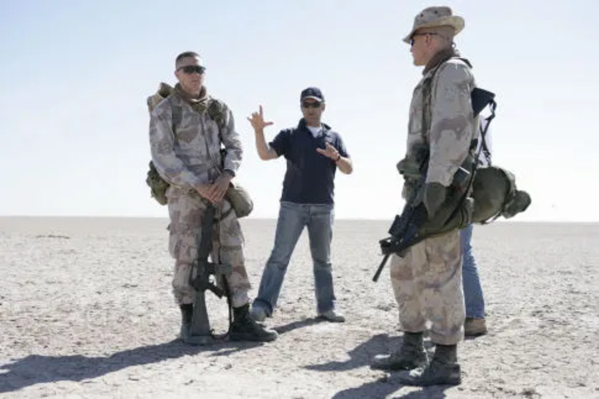 Sam Mendes, Jake Gyllenhaal, and Peter Sarsgaard in Jarhead (2005)